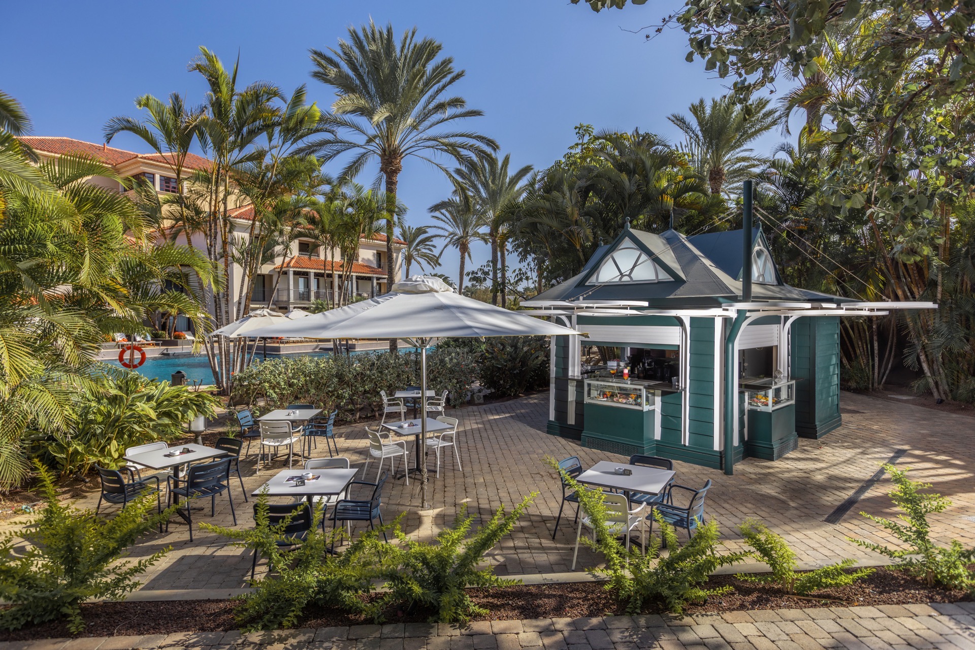 ladon bar piscina hotel lopesan costa meloneras