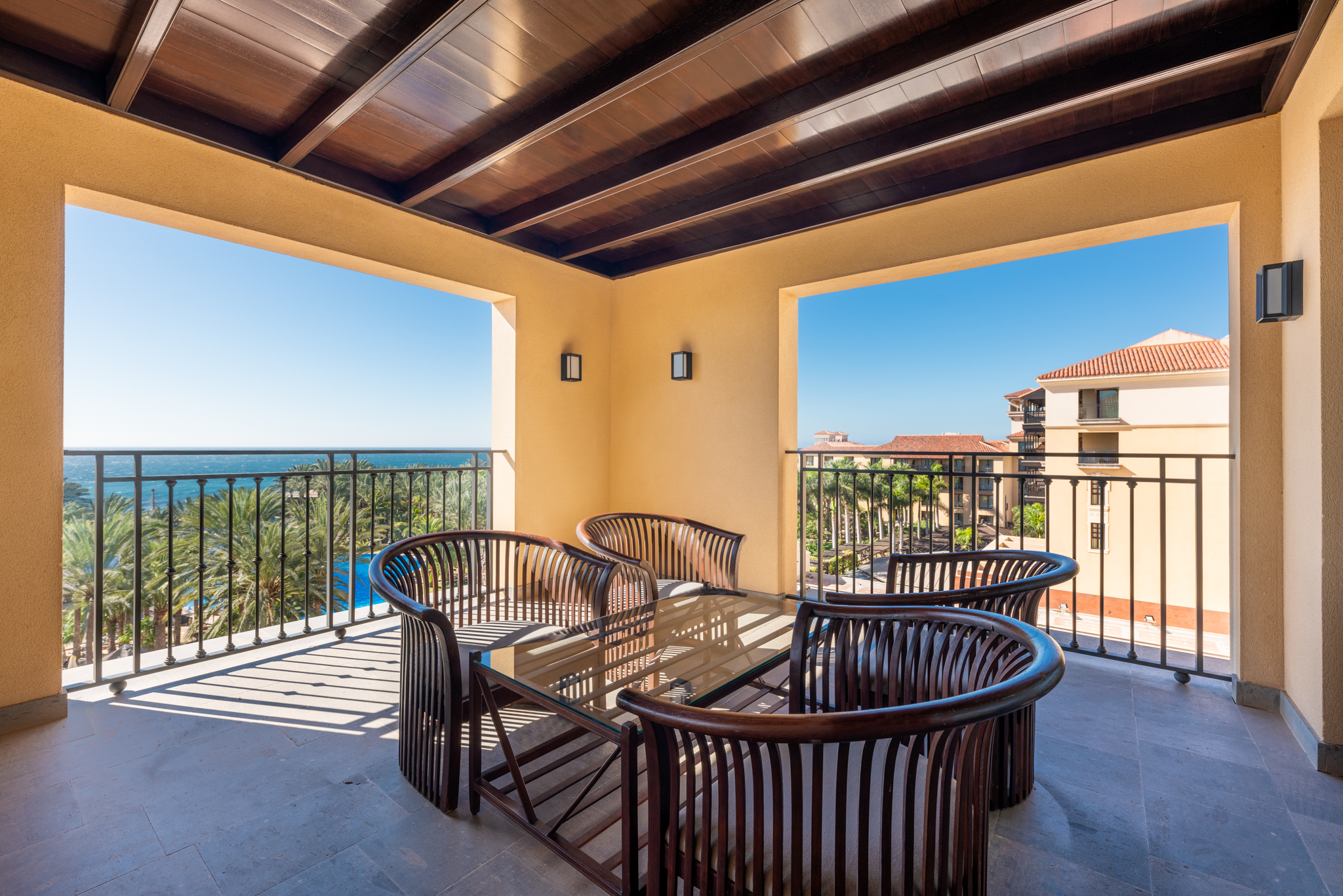 terraza-prince-suite-lopesan-costa-meloneras