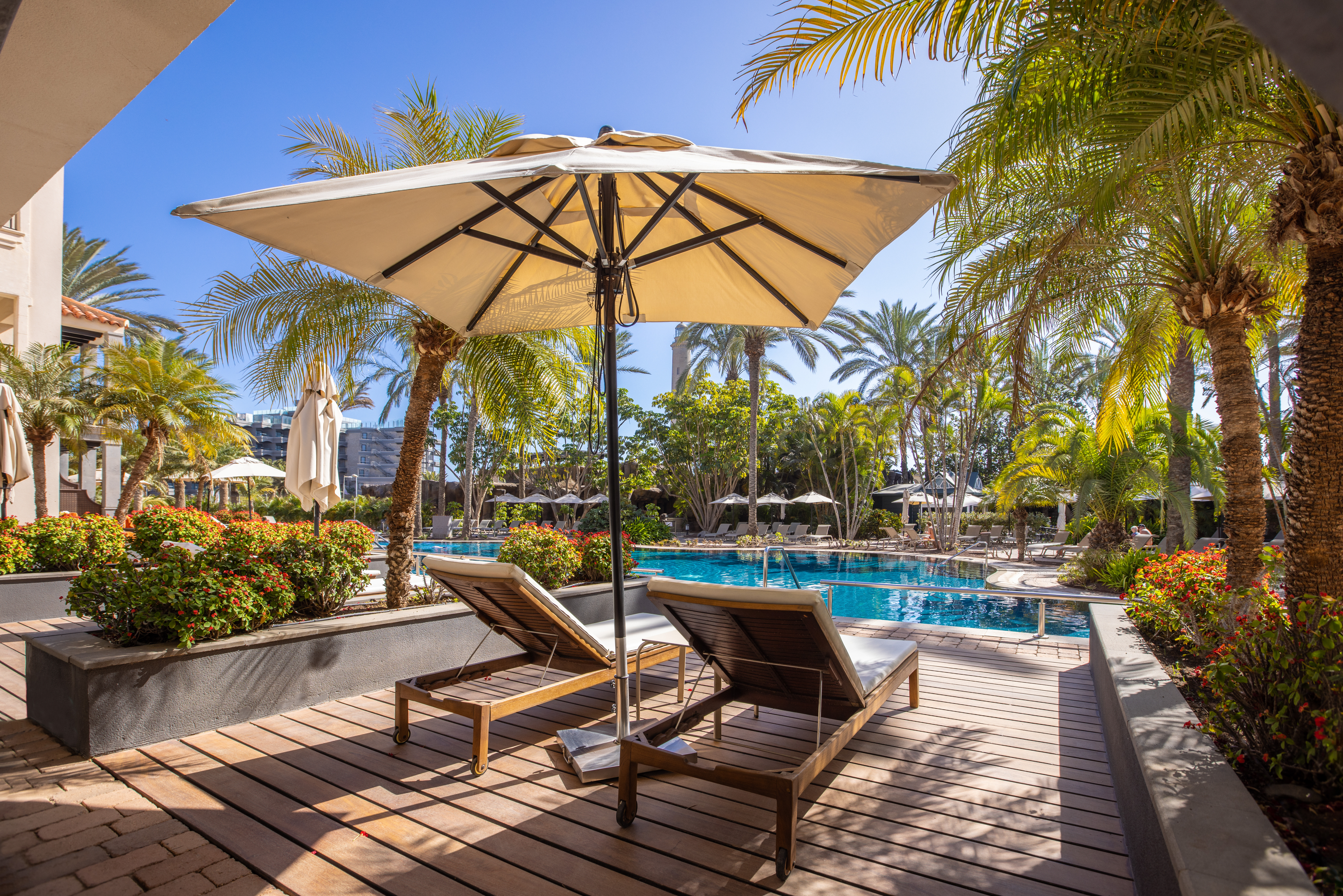 piscina unique premium private pool lopesan costa meloneras resort & spa