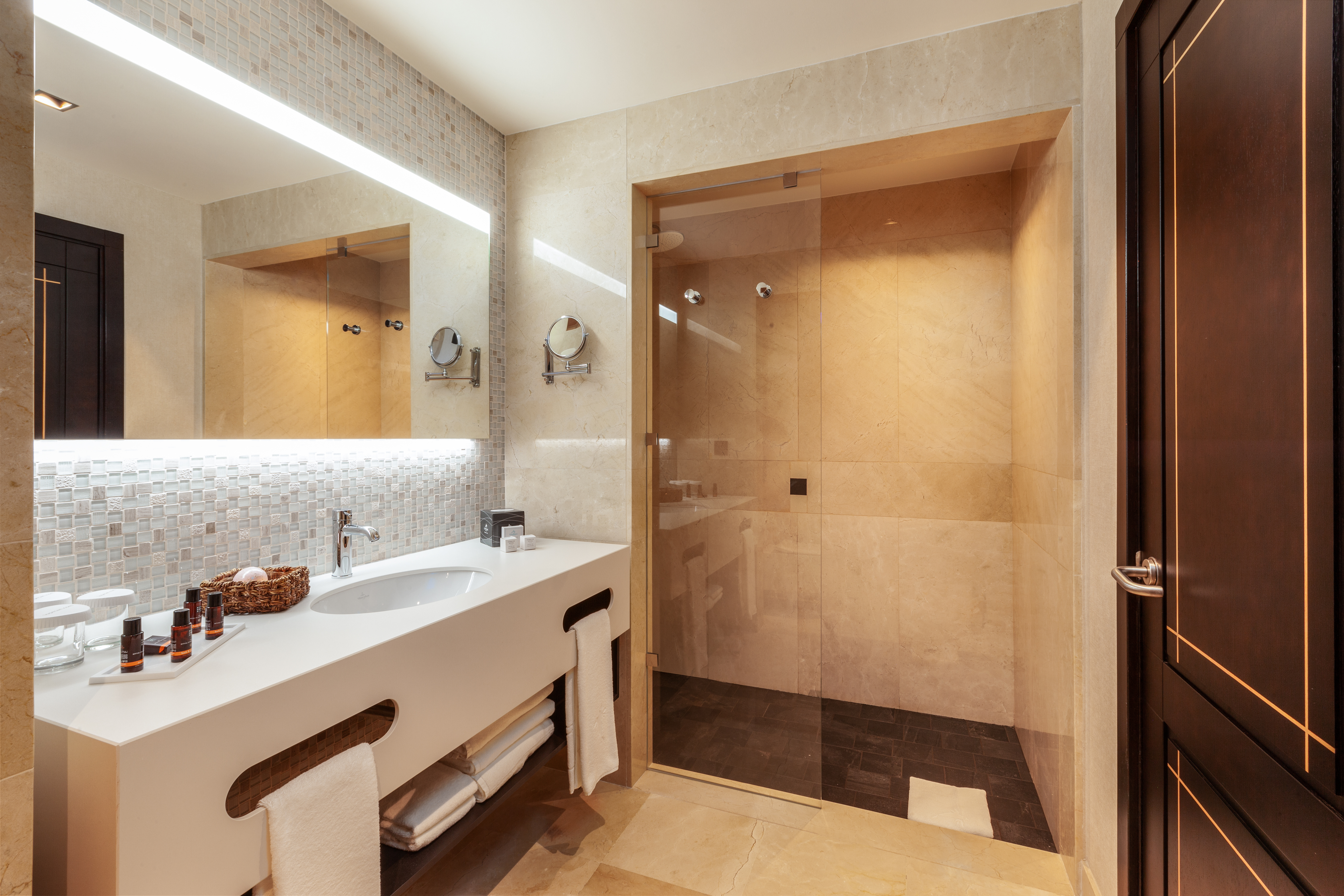 baño unique premium private pool lopesan costa meloneras resort & spa