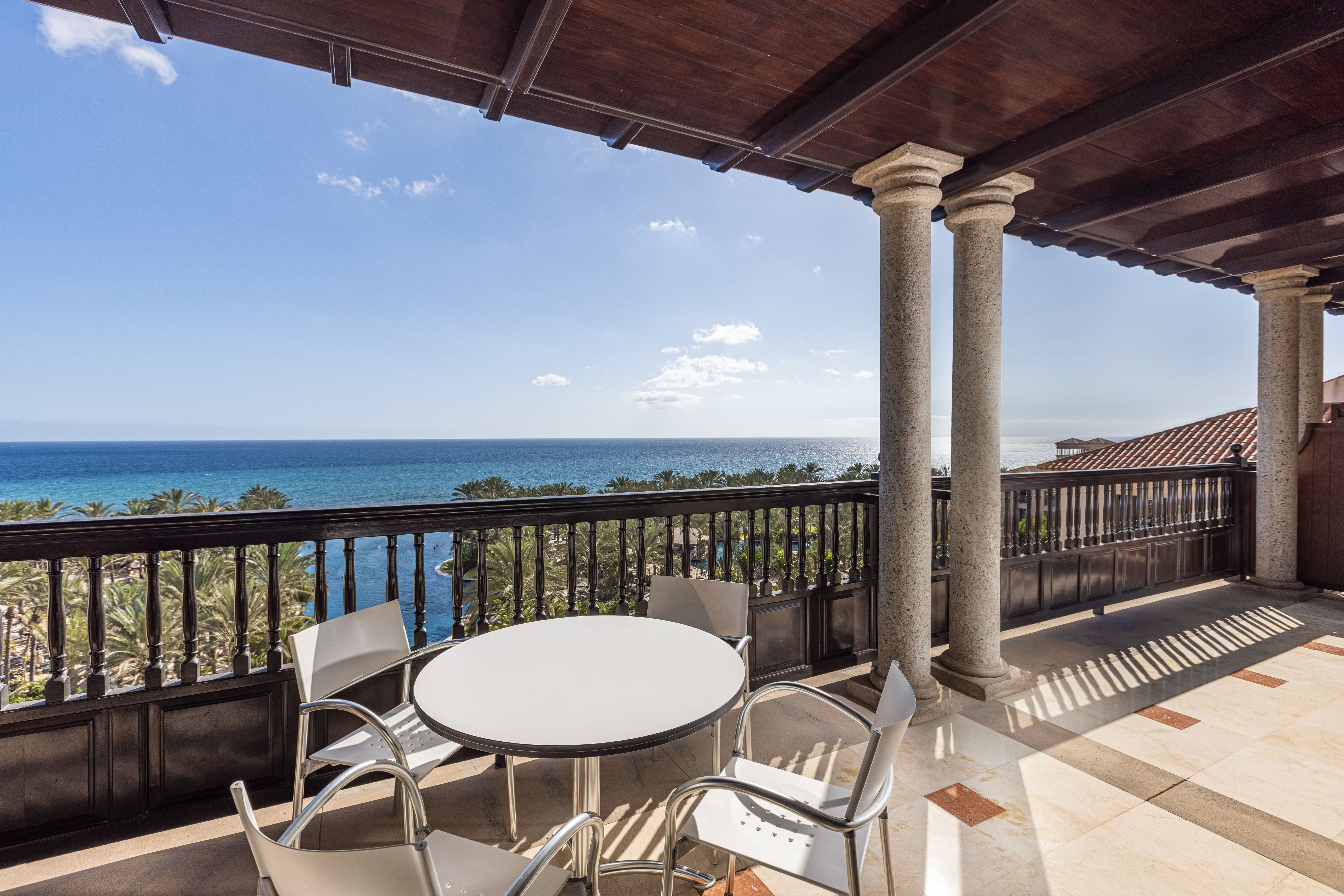 terraza unique master suite view resort lopesan costa meloneras