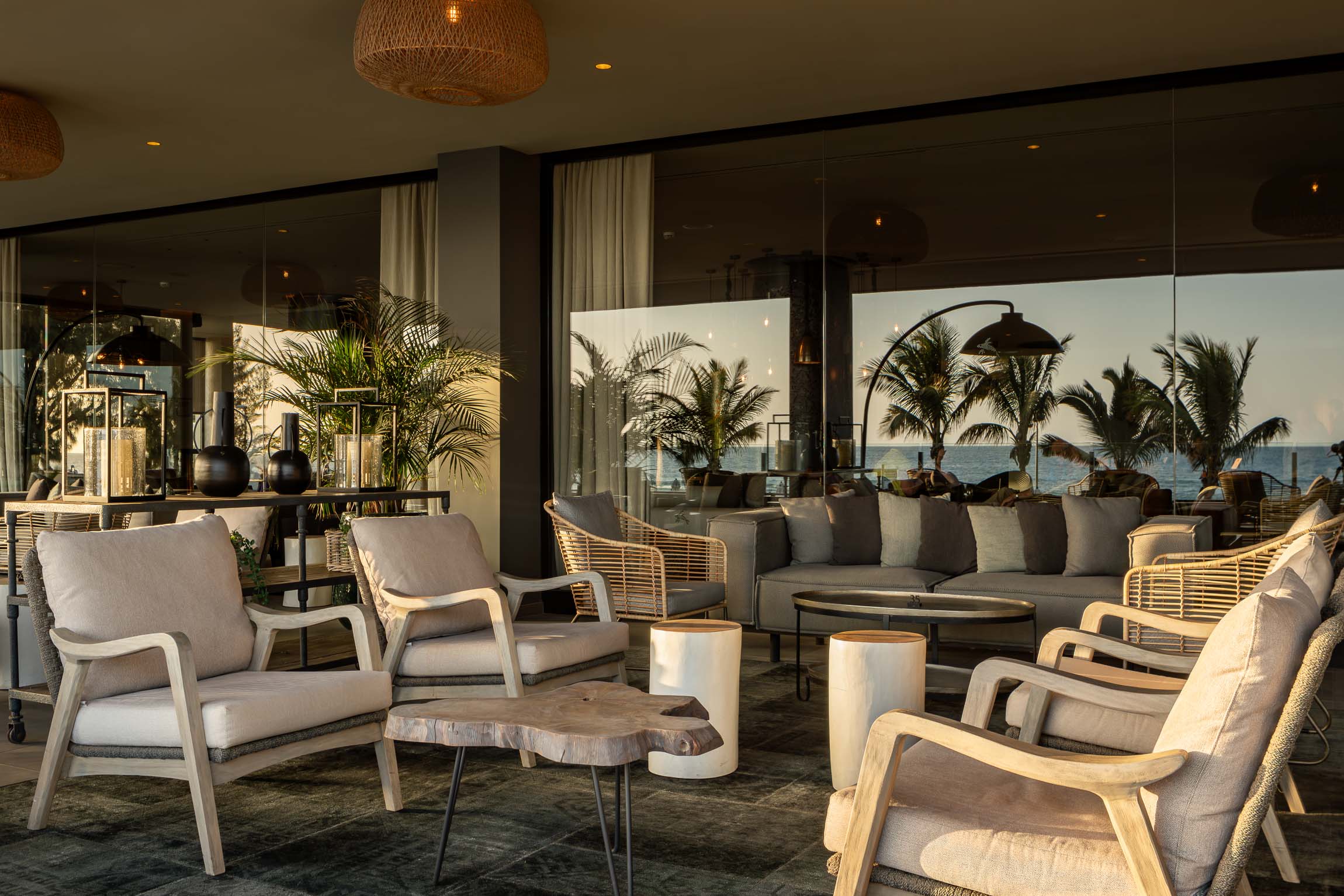 foto zona relax hotel faro lopesan collection