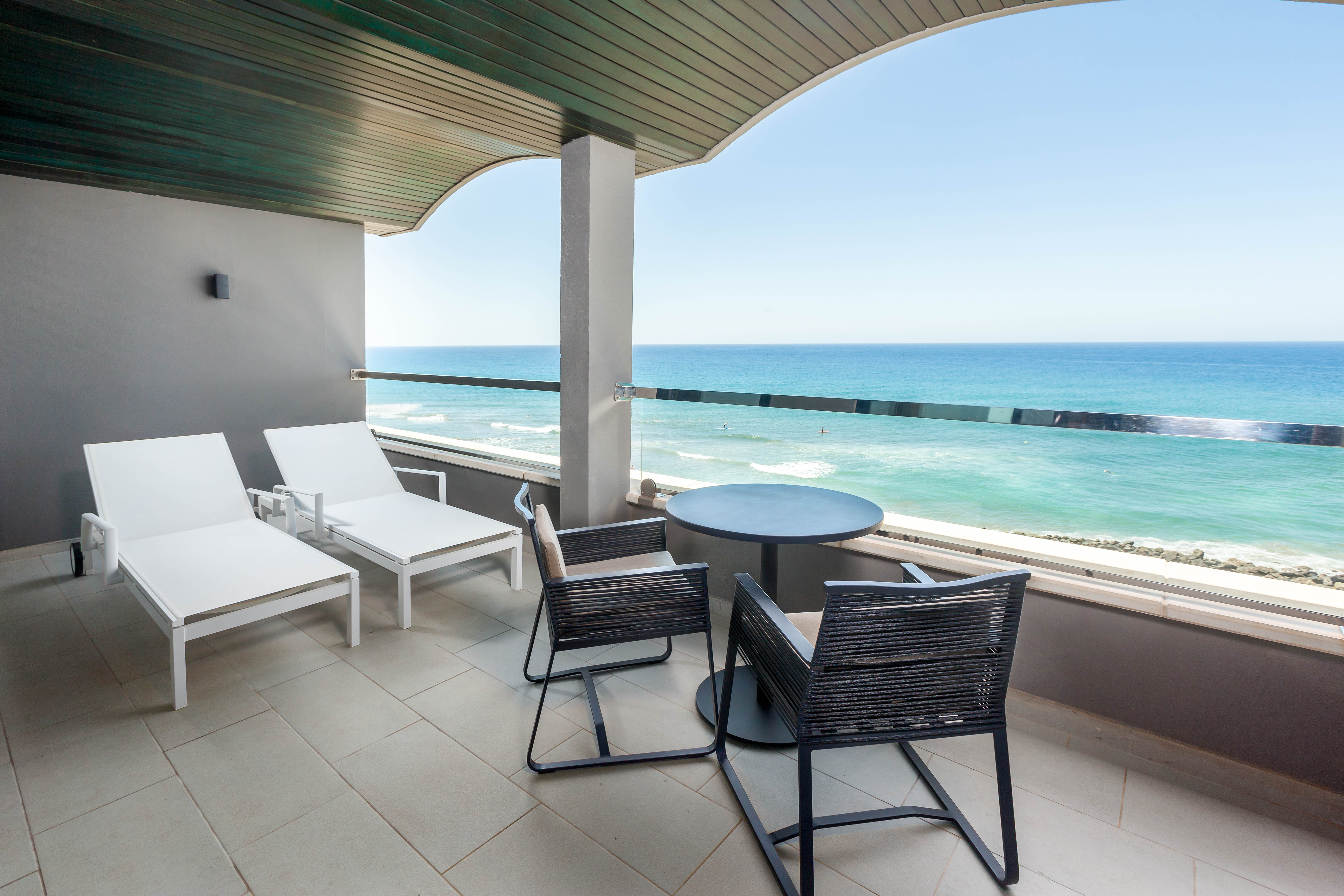 fotos terraza habitaciones junior suite hotel faro lopesan collection