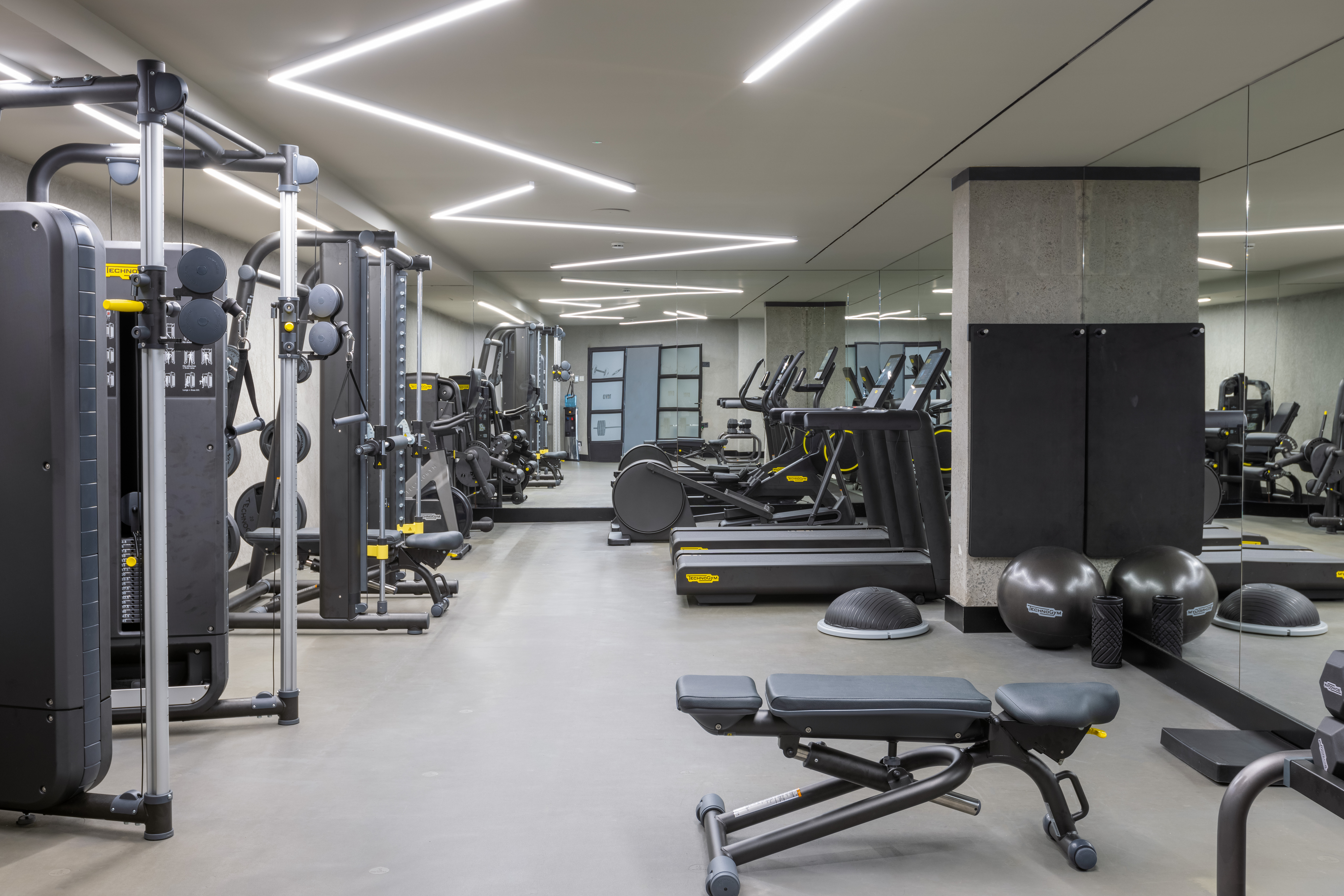 galería de imágenes gimnasio faro lopesan collection hotel