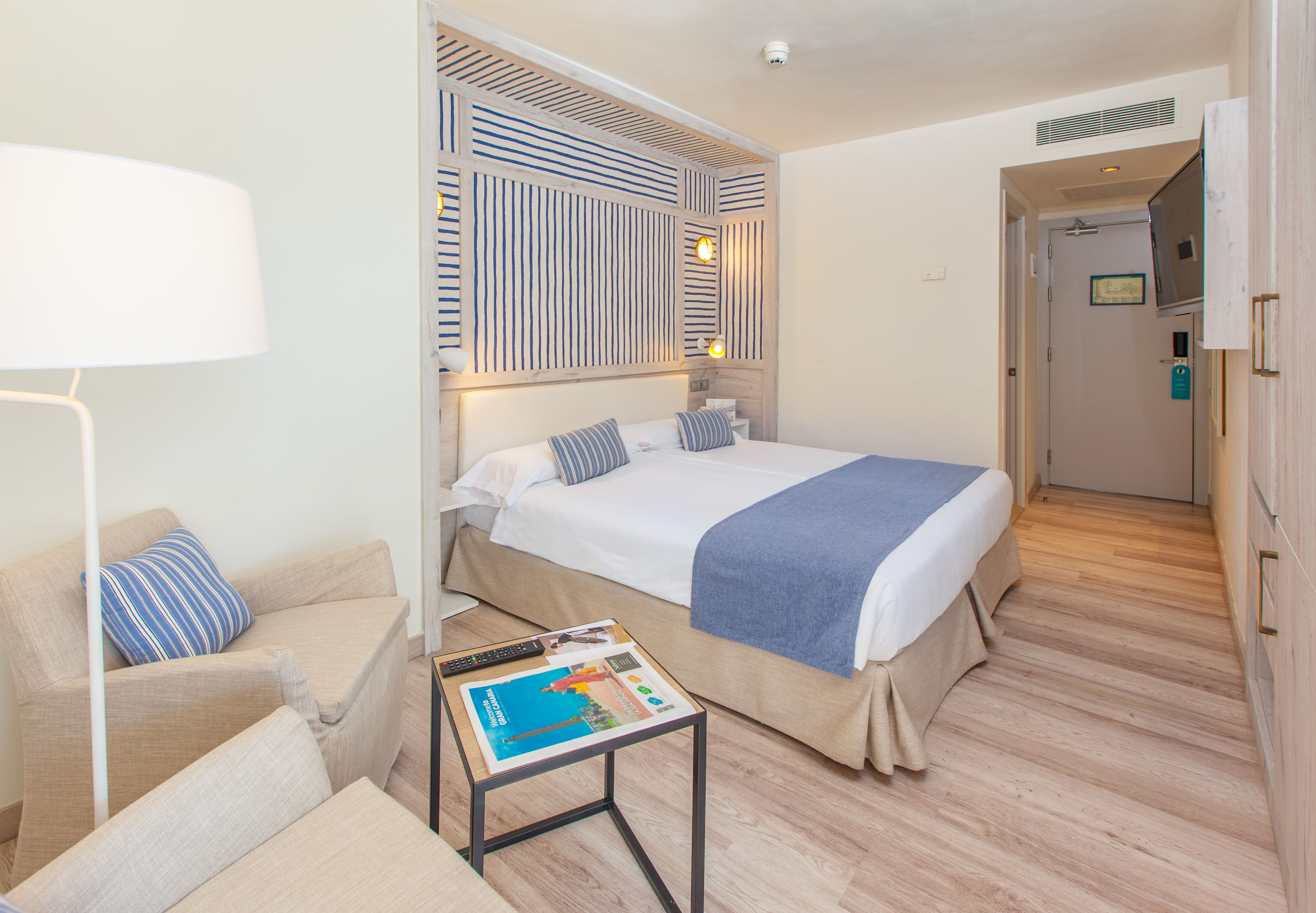 habitaciones doble estándar economy corallium beach by lopesan hotels
