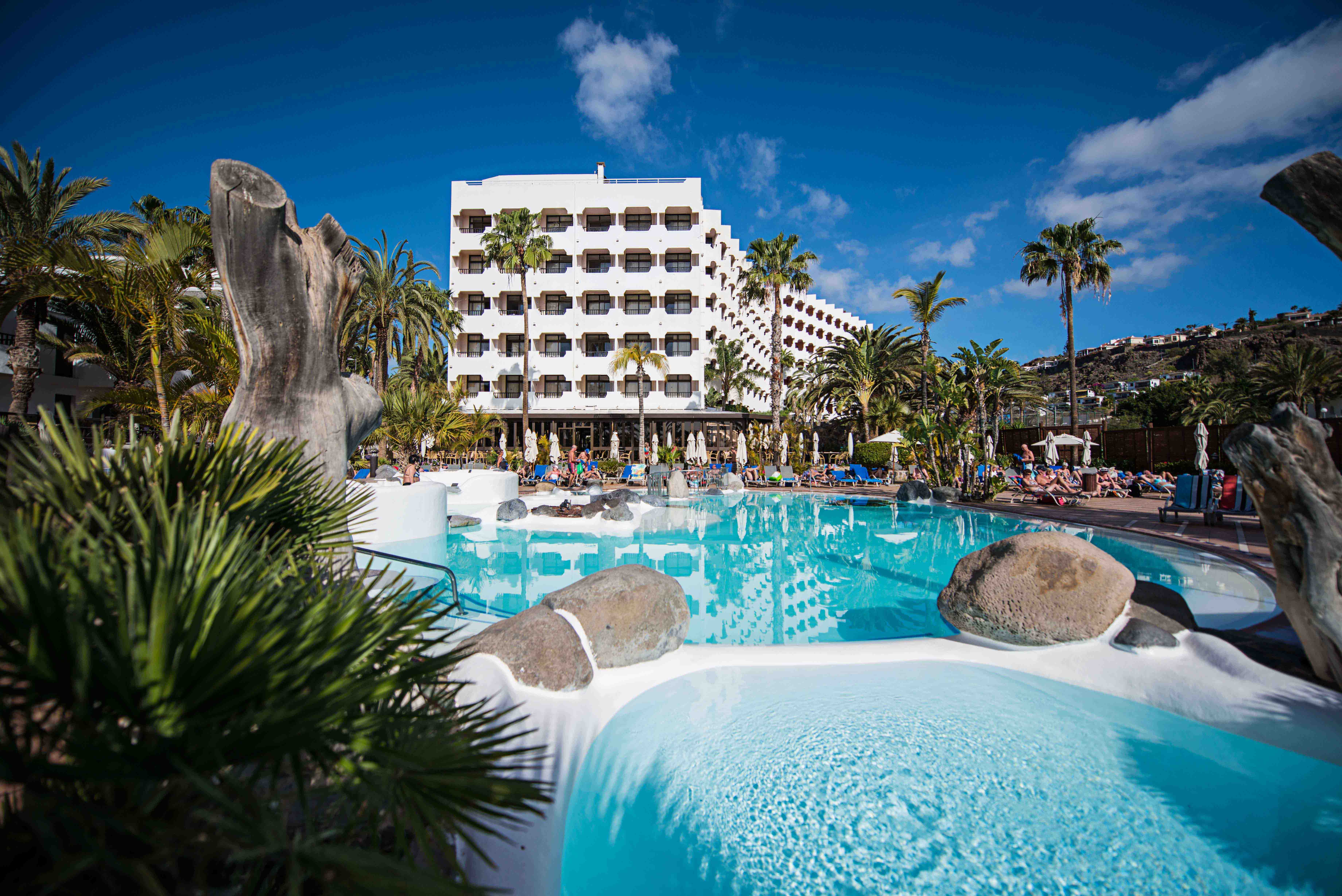 marina piscina corallium beach by lopesan hotels