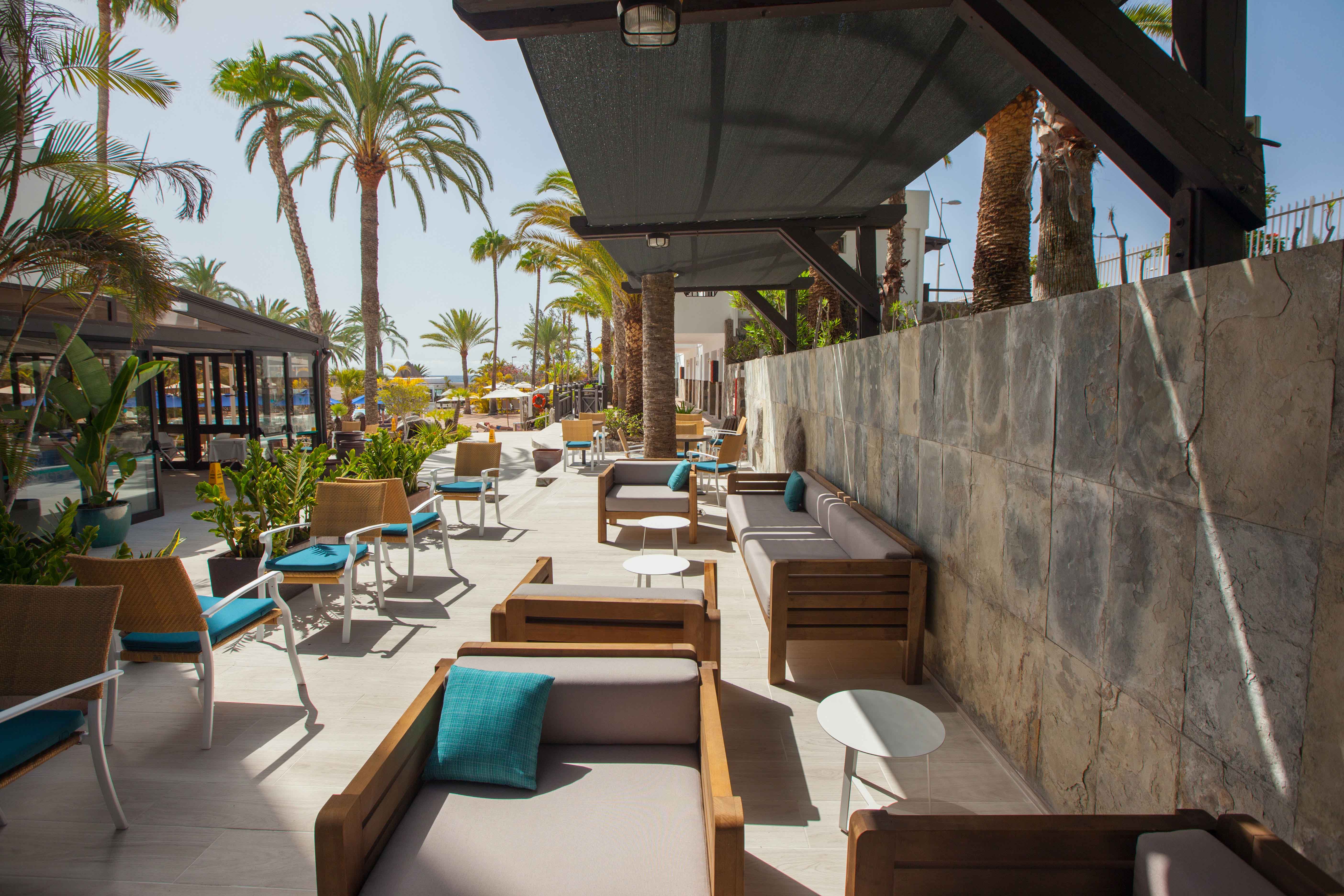 corallium beach lopesan