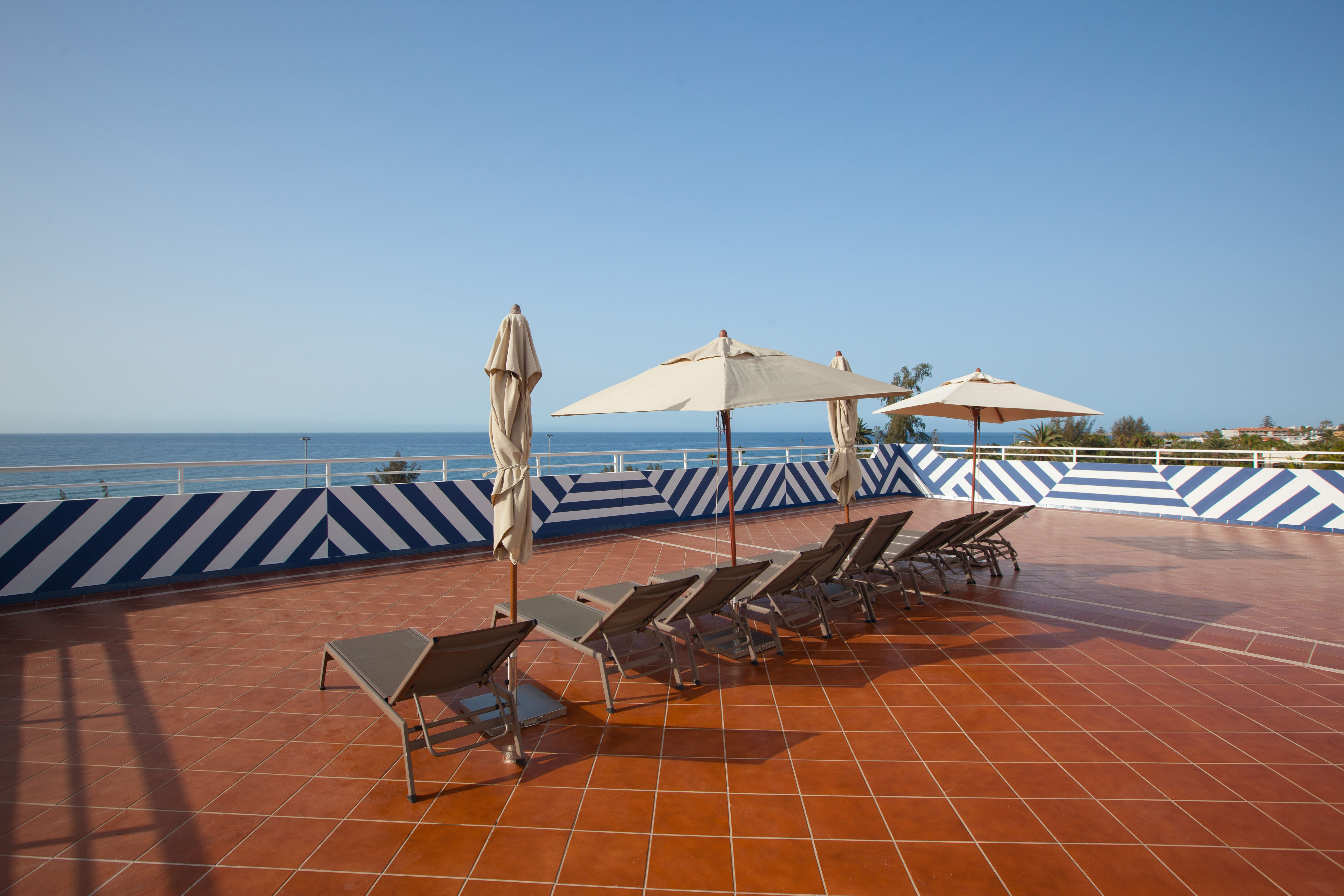 zona adults corallium beach by lopesan hotels