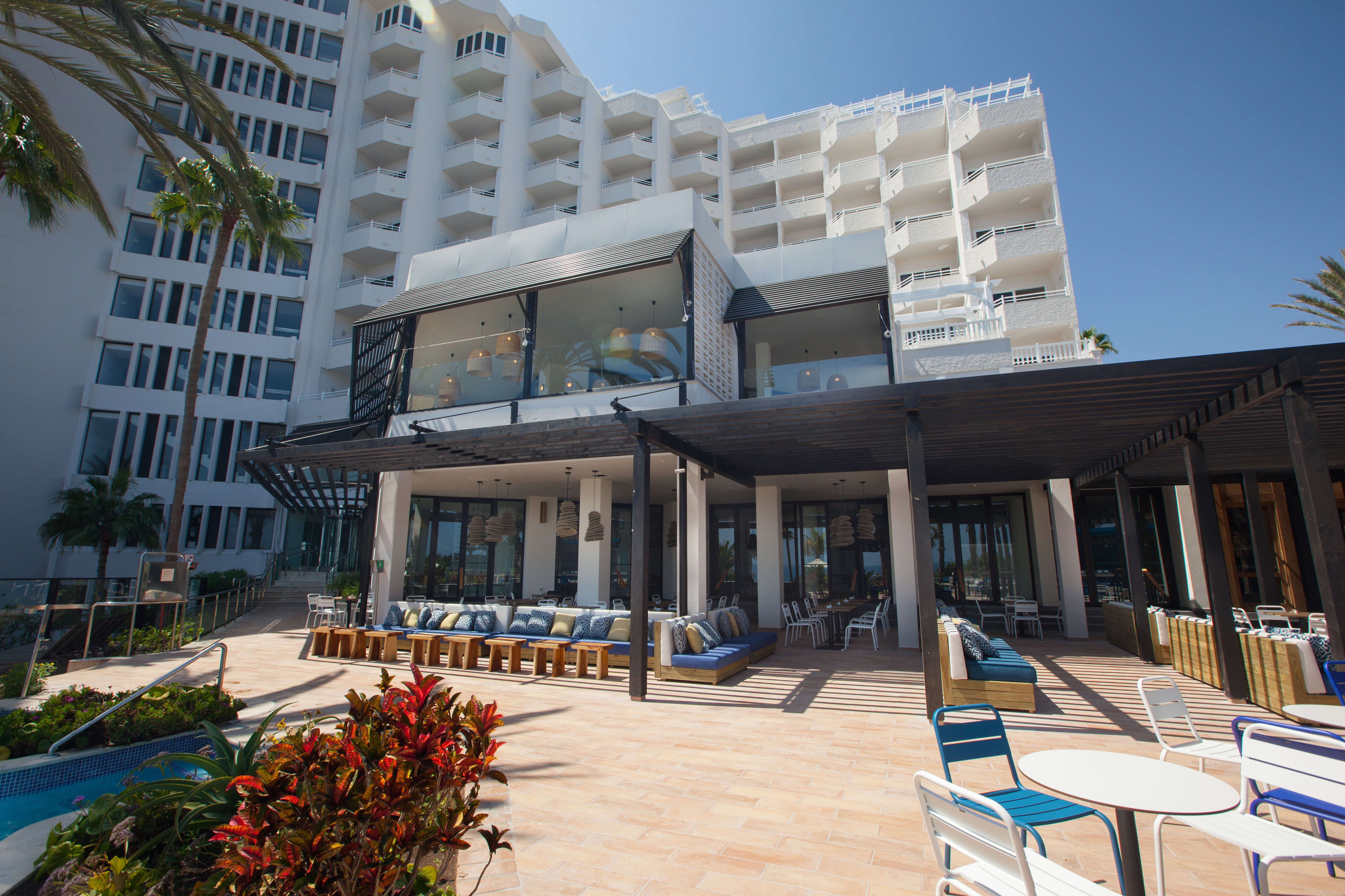 imágenes y fotos corallium dunamar by lopesan hotels buffet foot garden