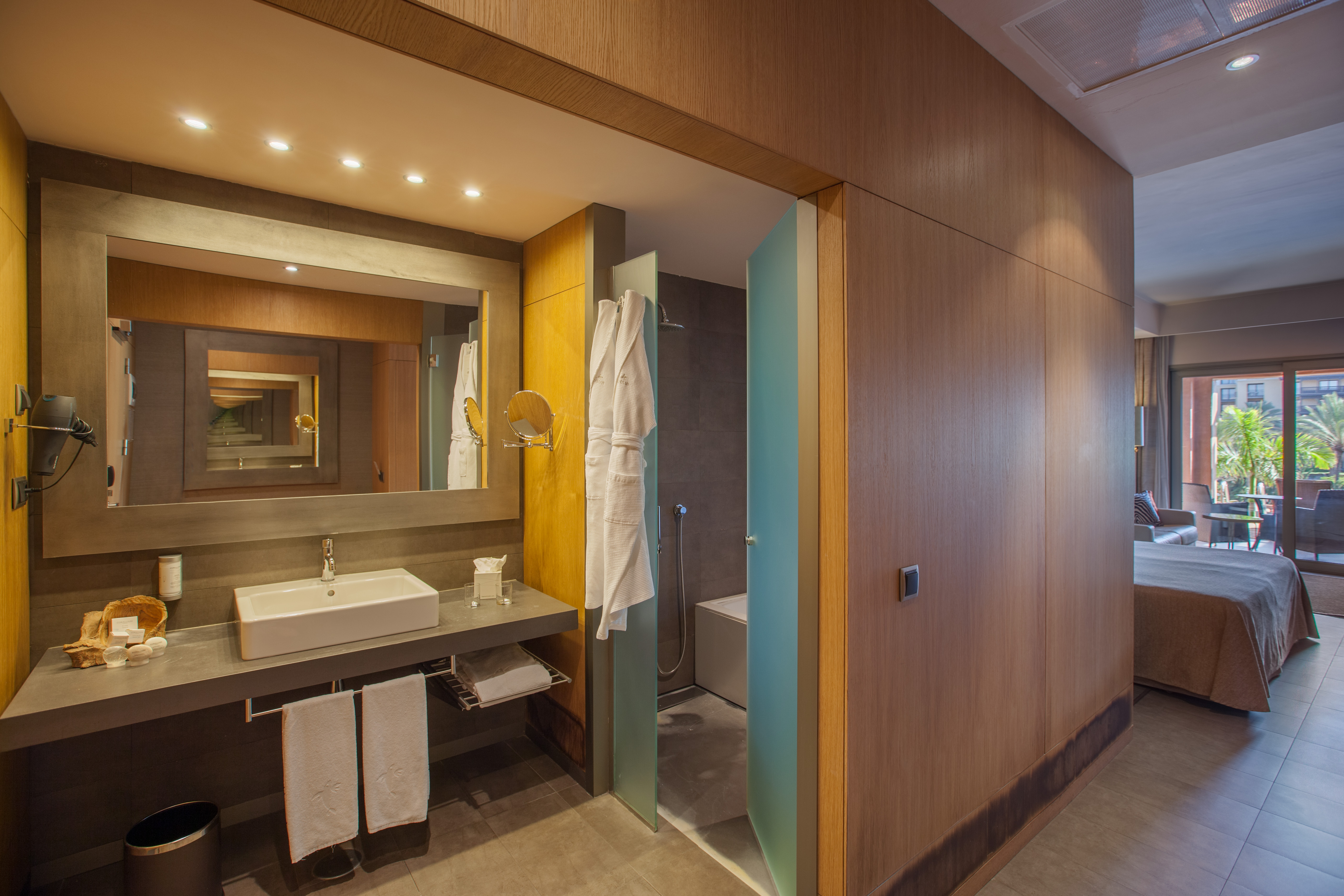 badezimmer doppelzimmer deluxe pool lopesan baobab resort