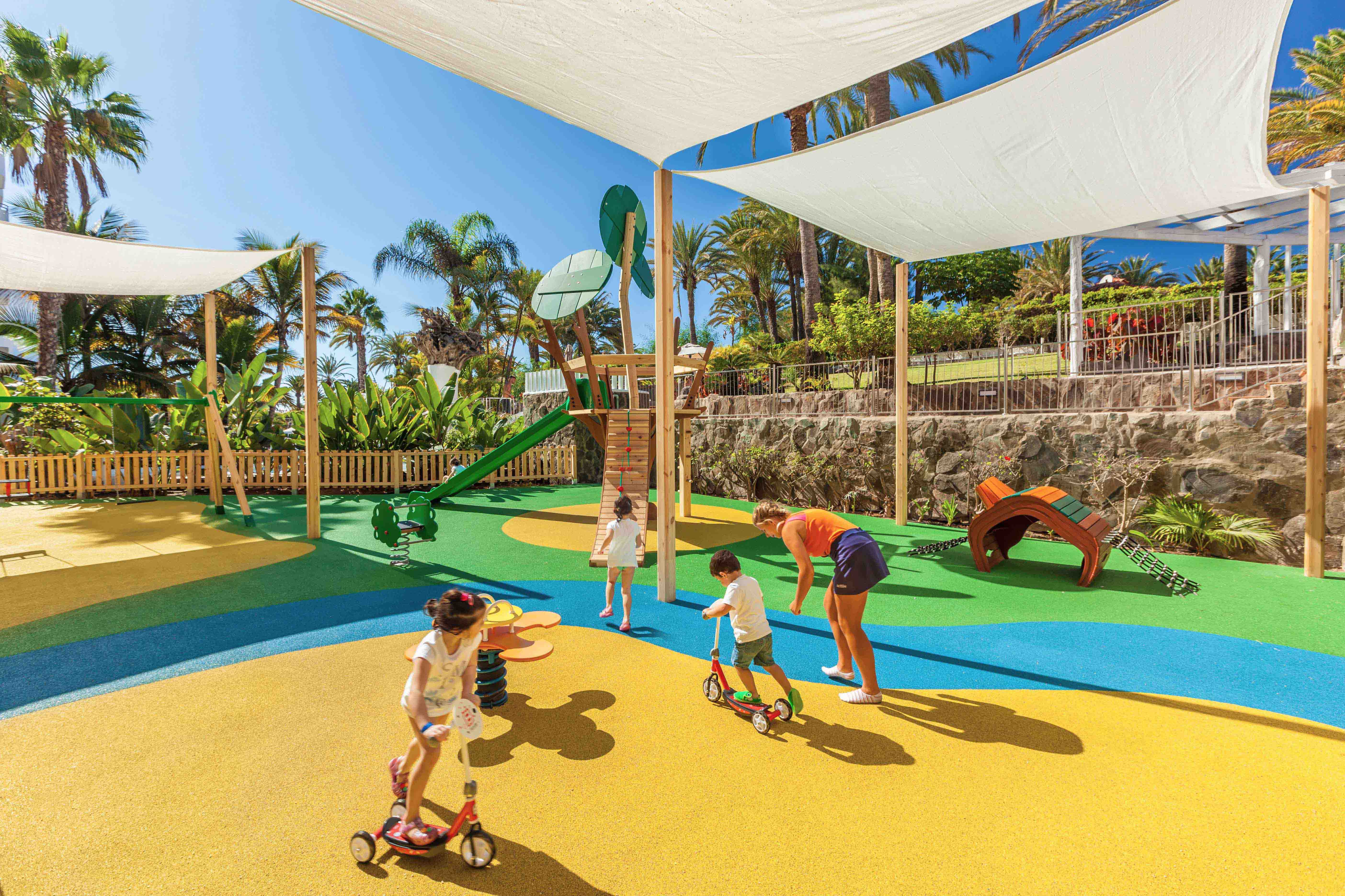 aboritos club piscina abora catarina by lopesan hotels