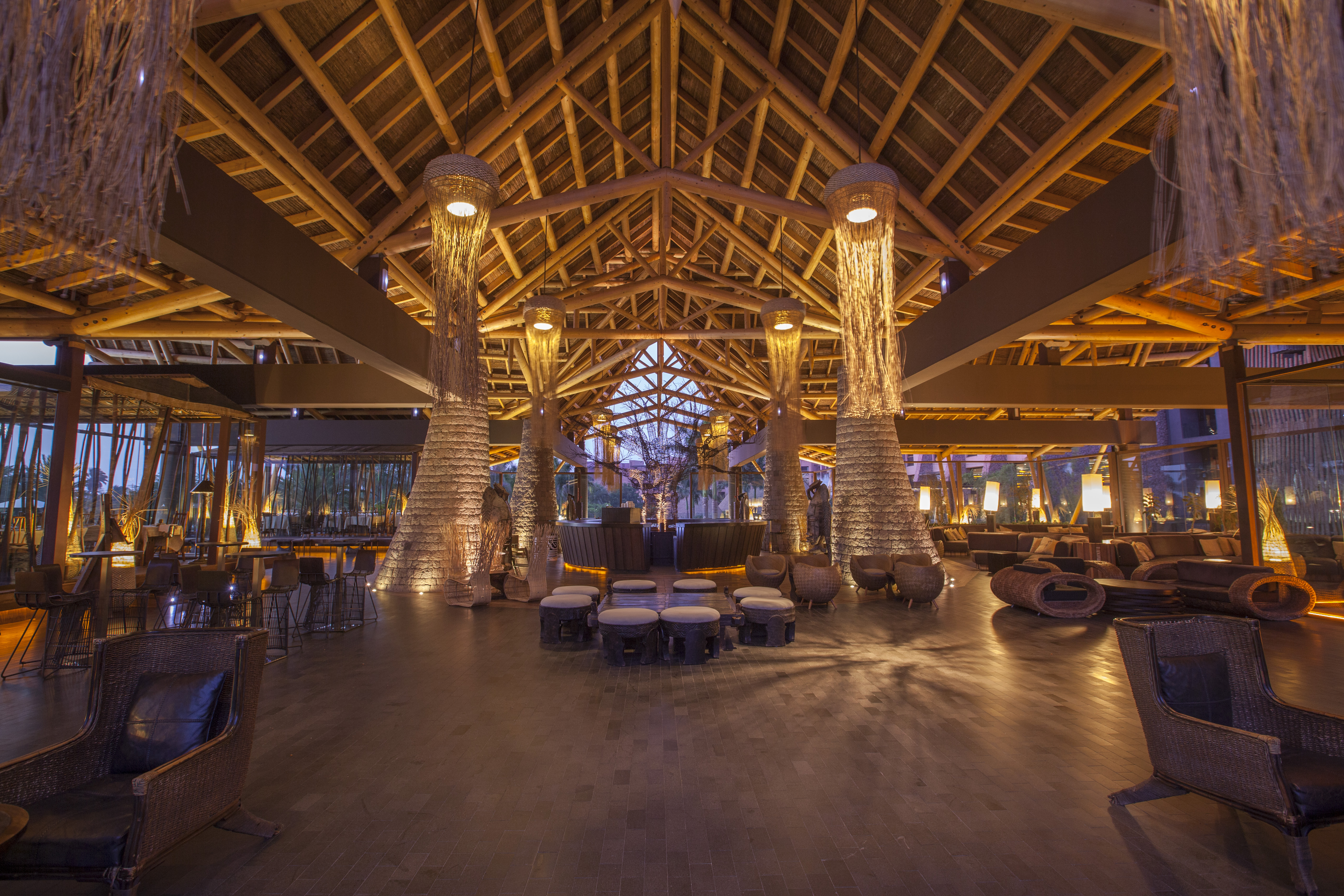 richard-burton-bar-hotel-lopesan-baobab-resort