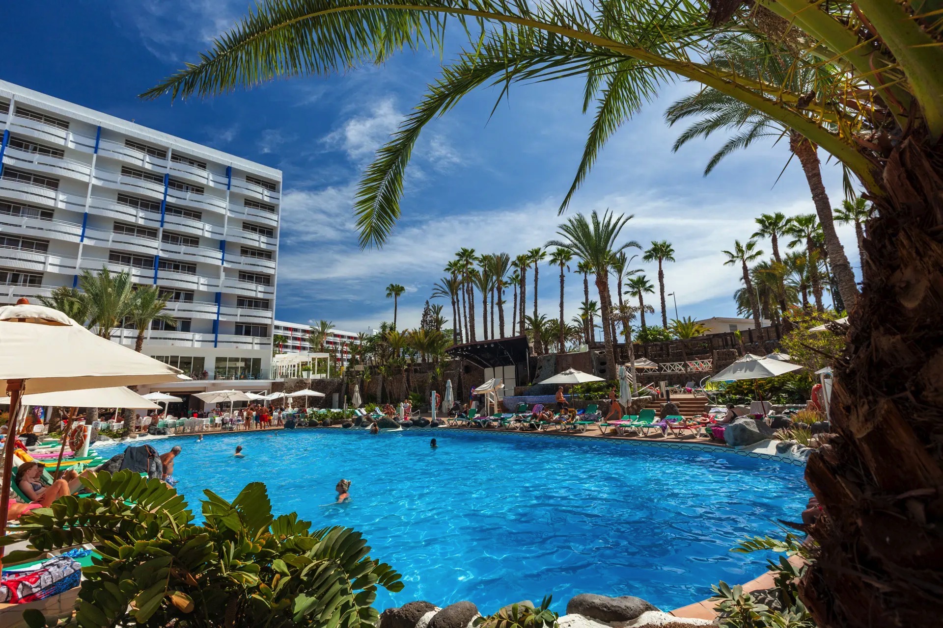 zona piscina abora buenaventura lopesan