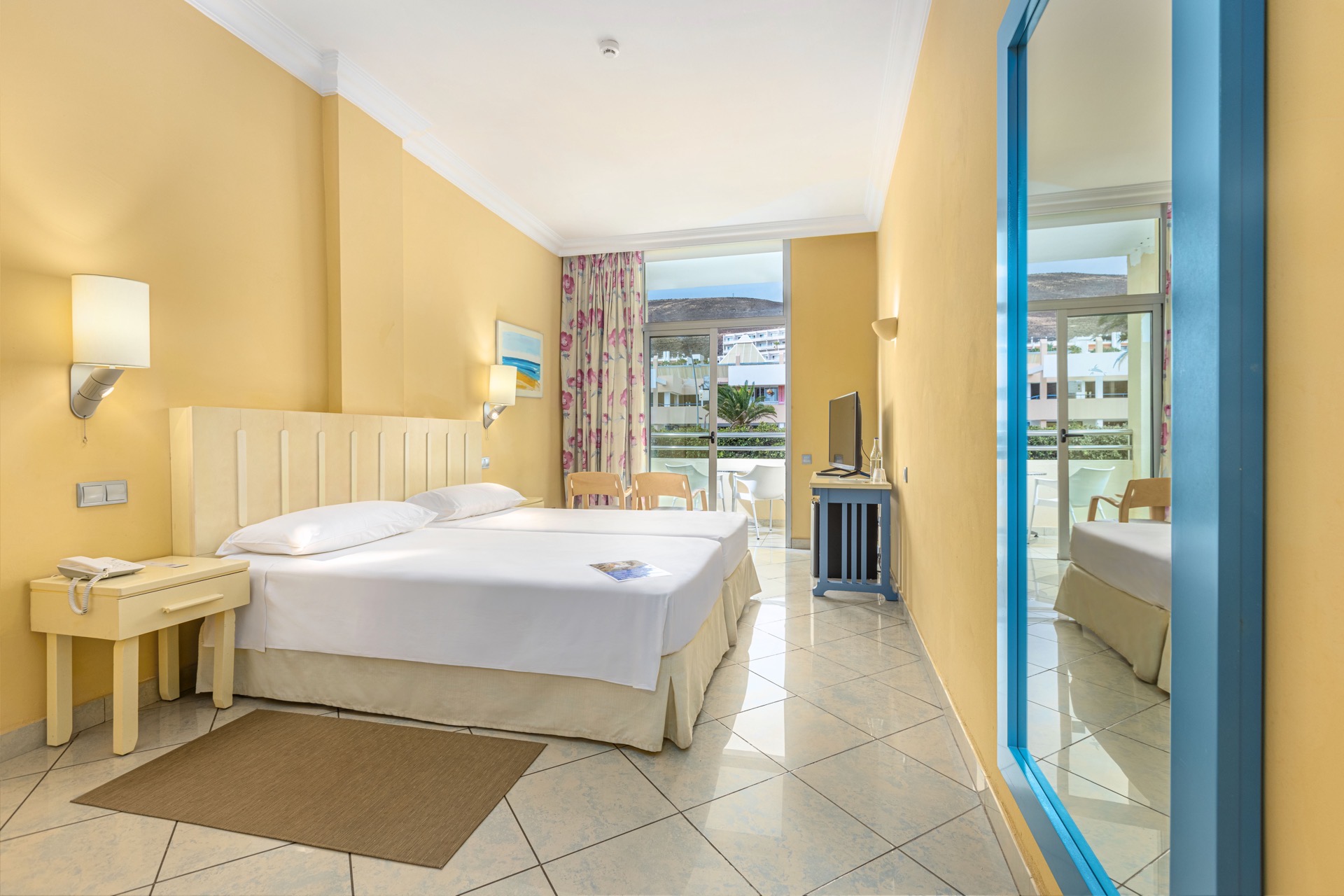 cama habitación doble estándar economy ifa altamarena hotel