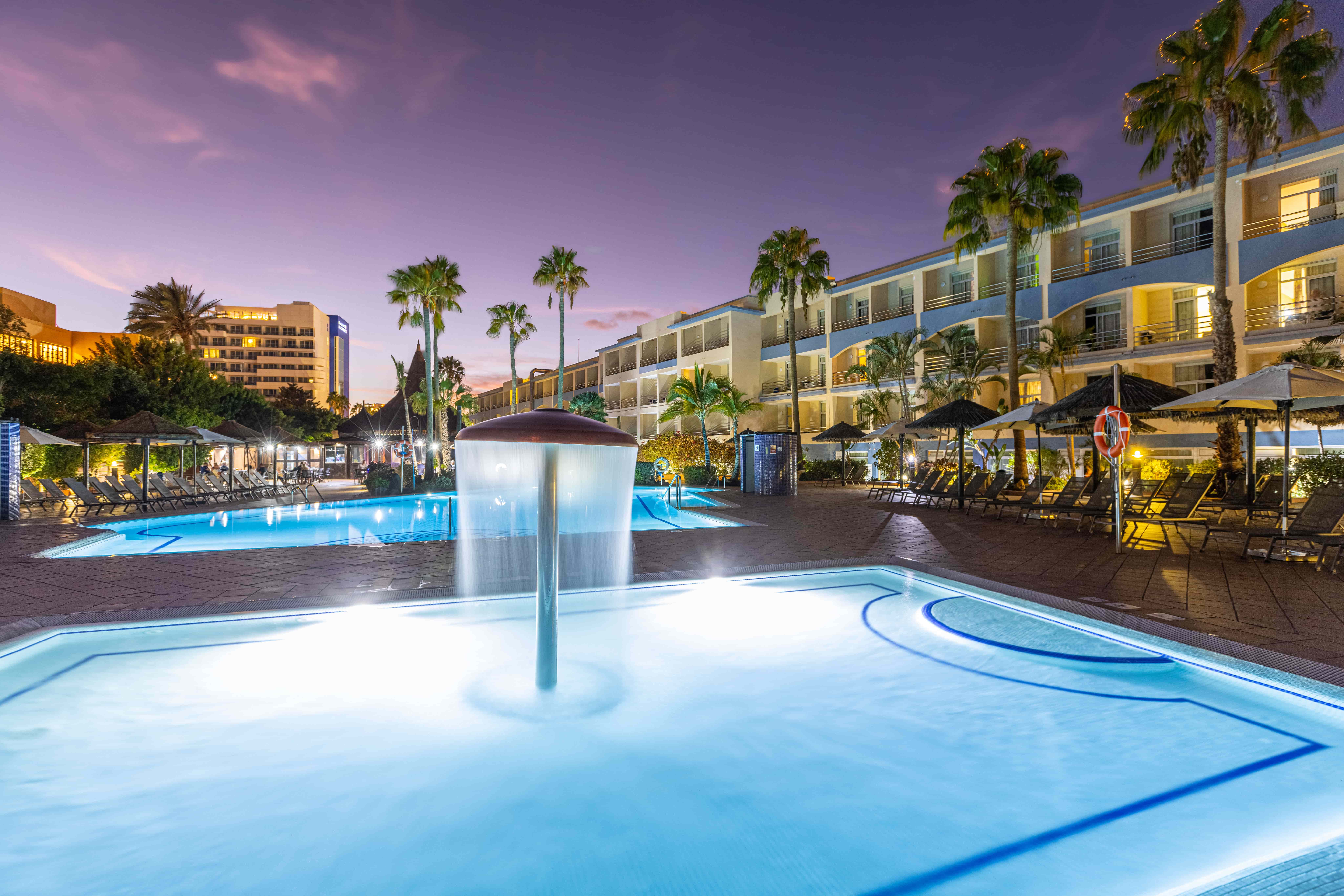 zona infantil piscinas ifa altamarena hotel