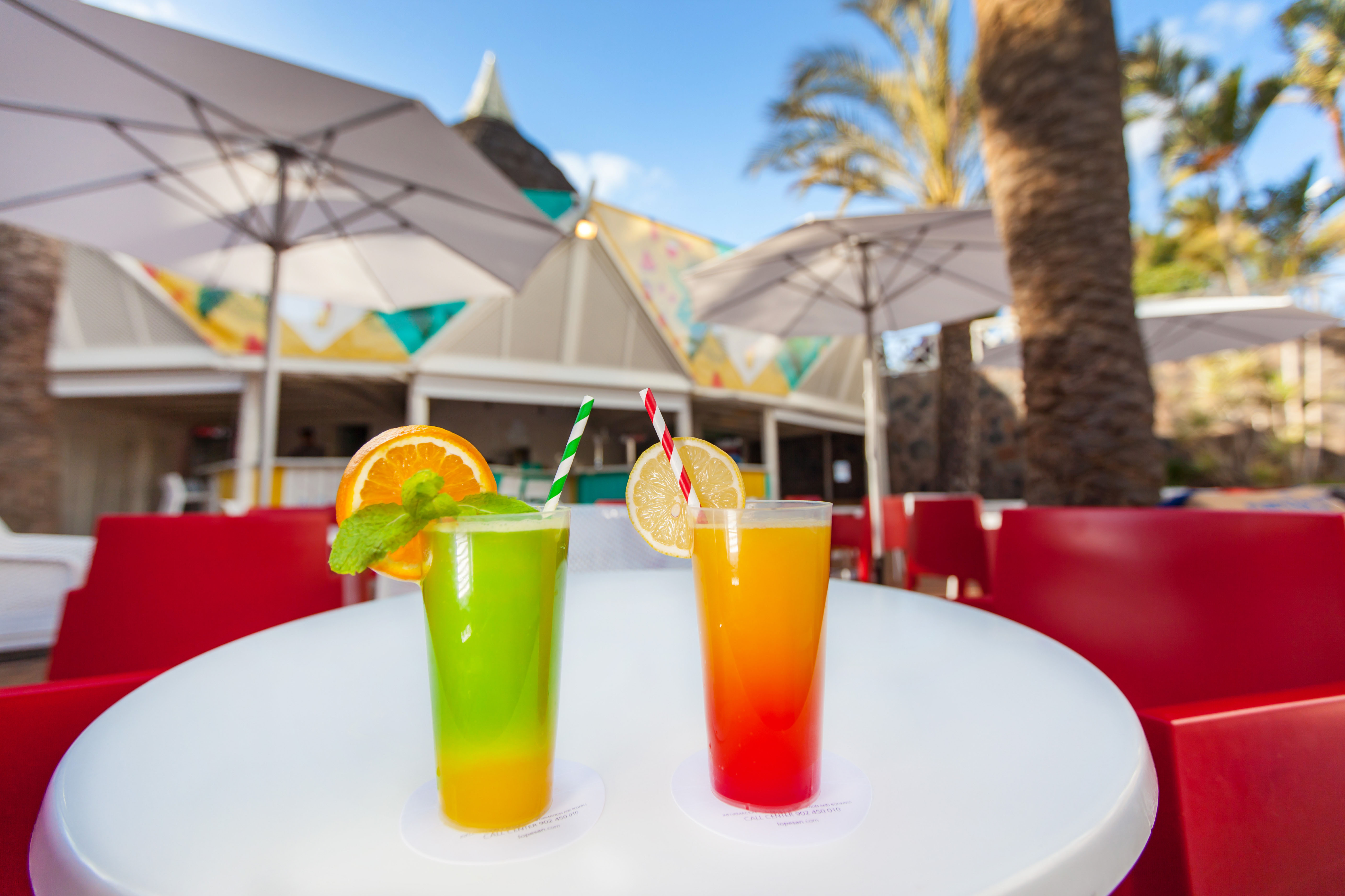 island bar pool abora buenaventura