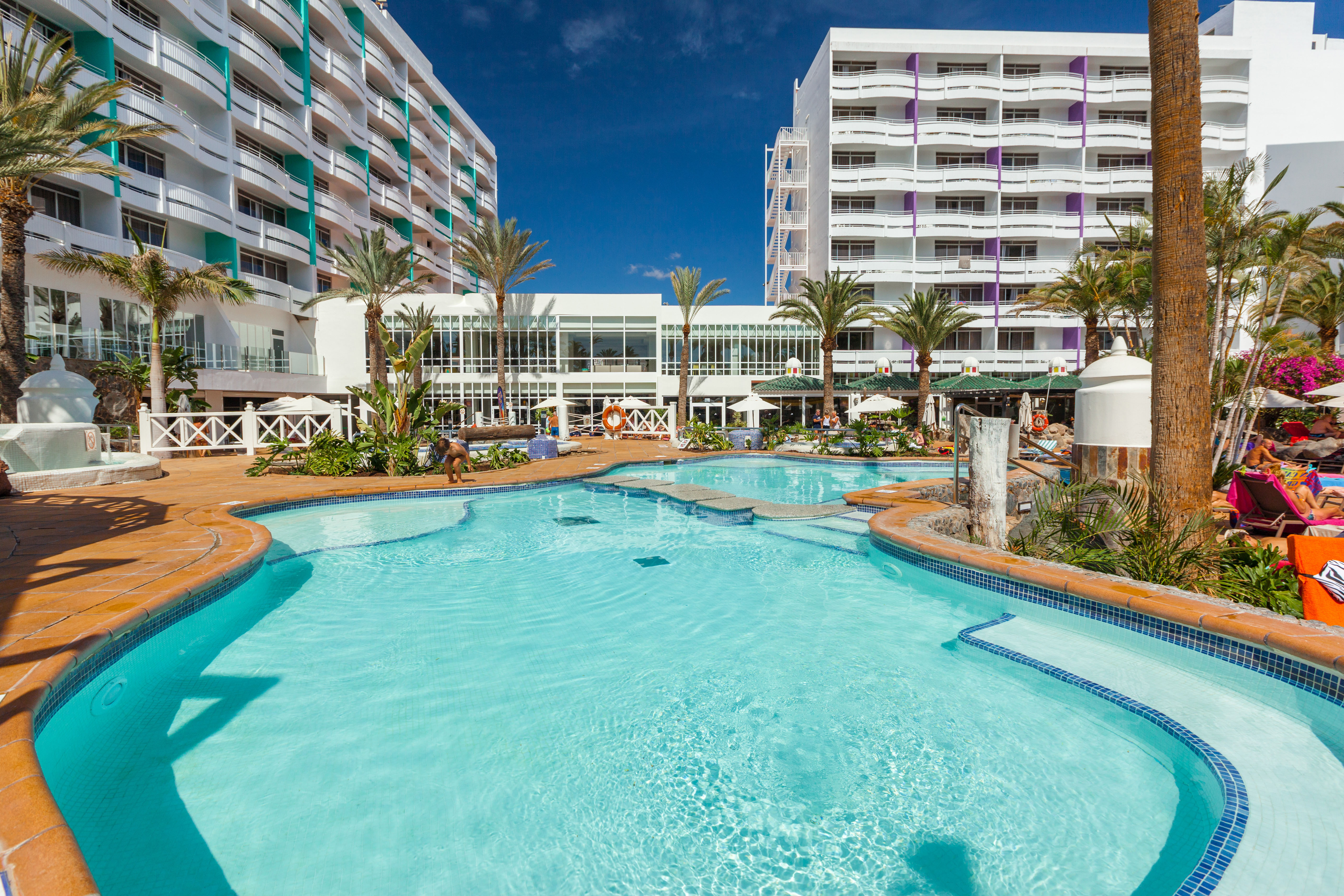 zona island piscina abora buenaventura by lopesan hotels