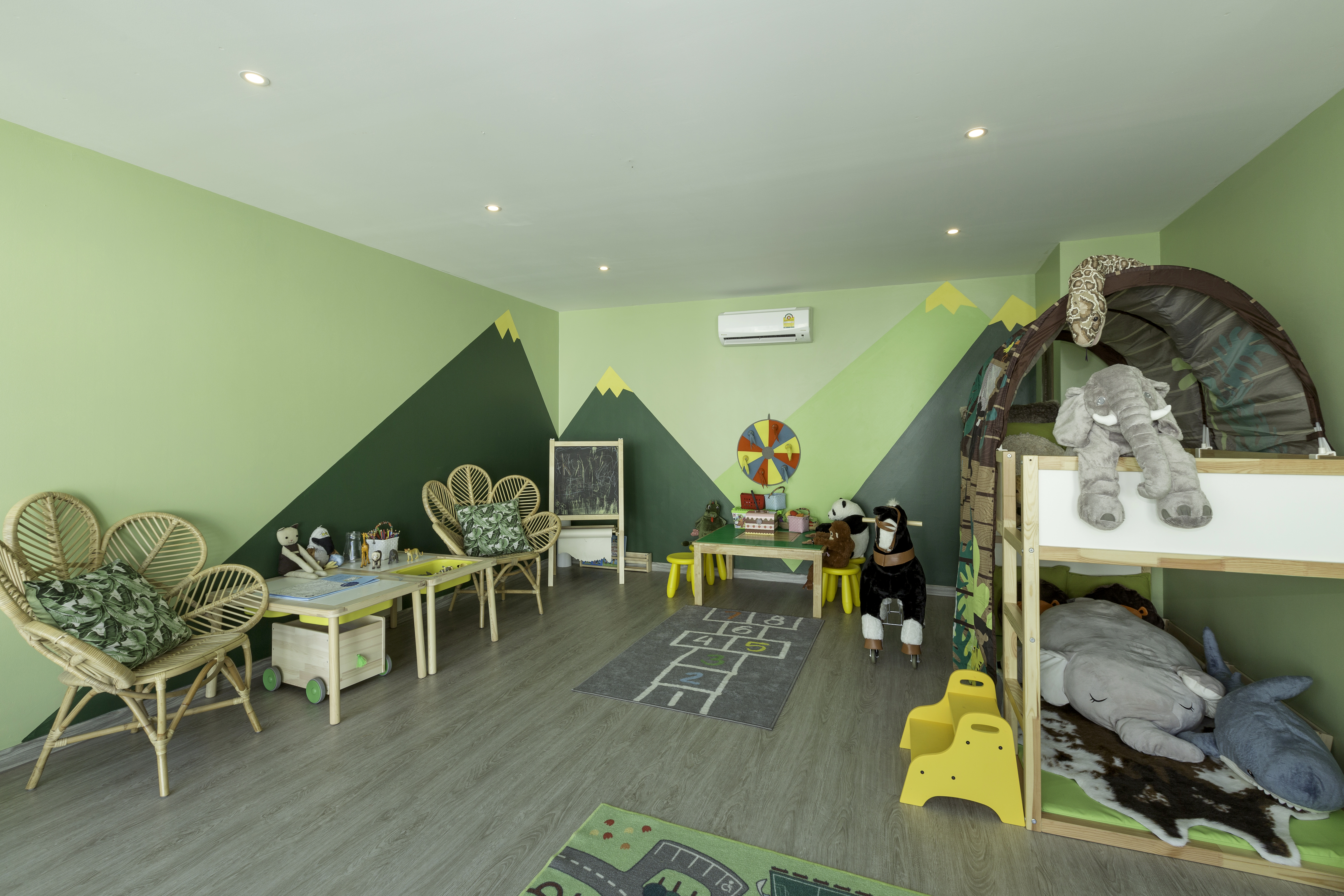 bilder und fotos kinderbereich eden beach resort & spa a lopesan collection hotel
