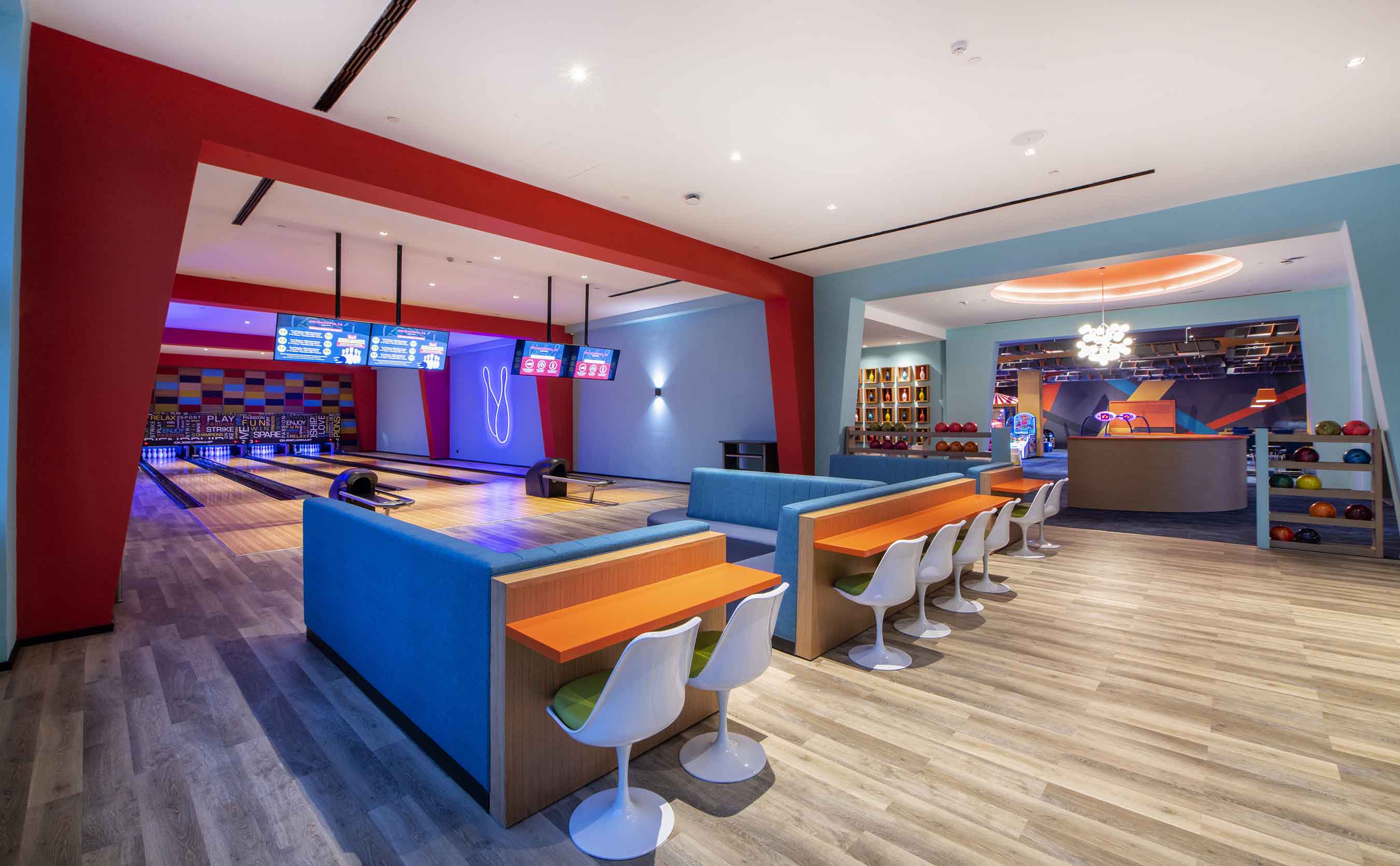pista de bolos lopesan costa bavaro