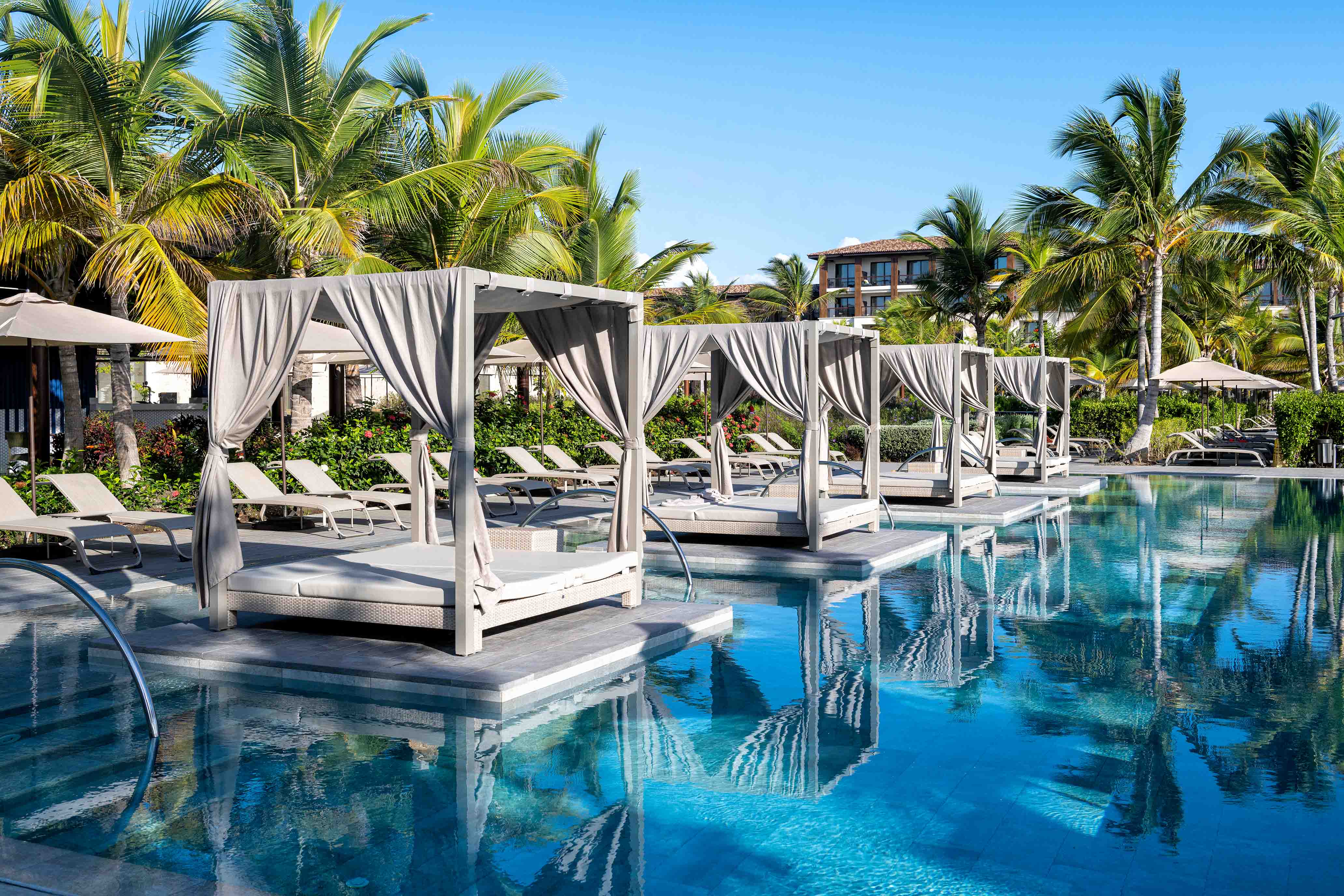 piscina caribean lopesan costa bávaro spa & casino