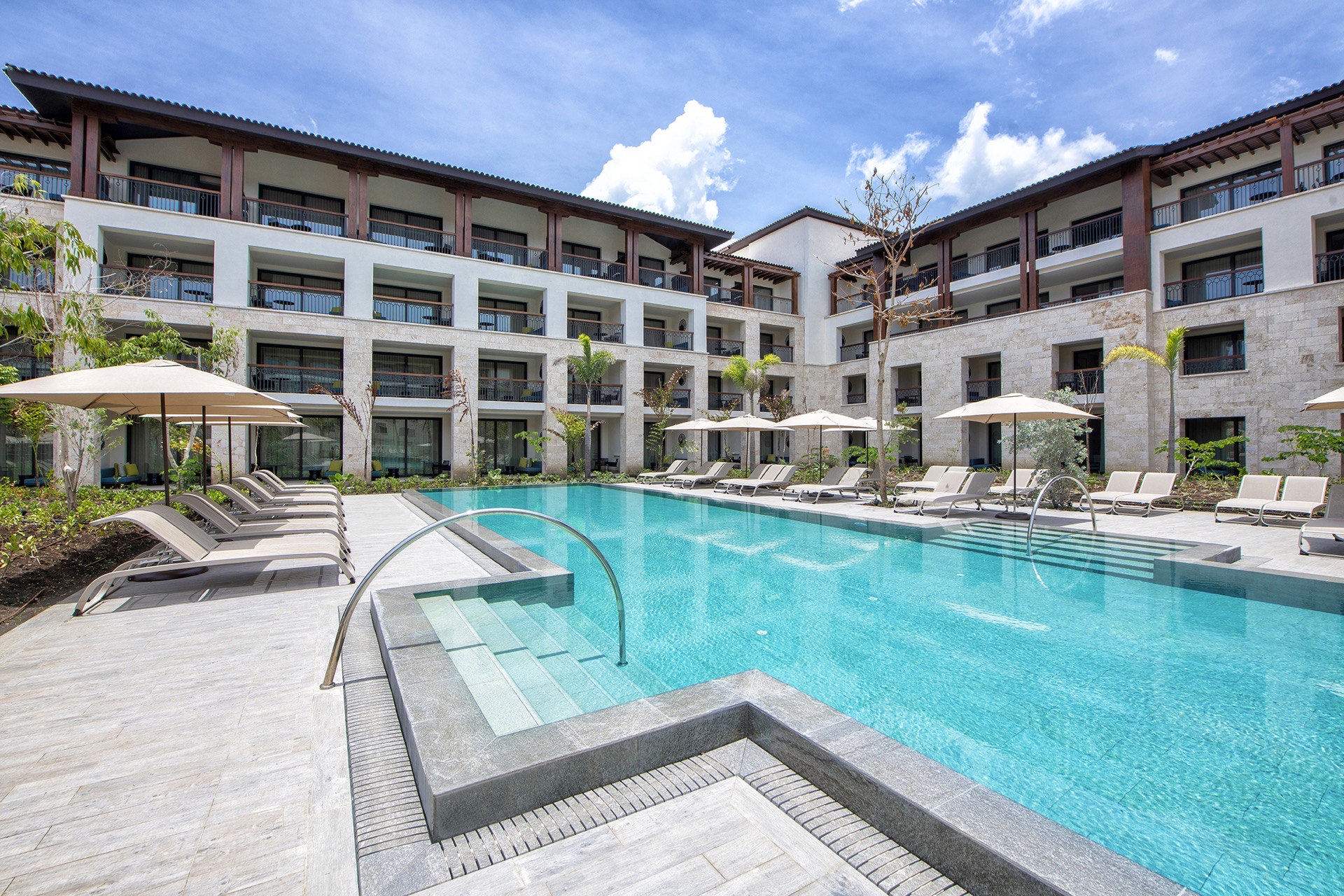 bavaro piscina lopesan costa bávaro spa & casino