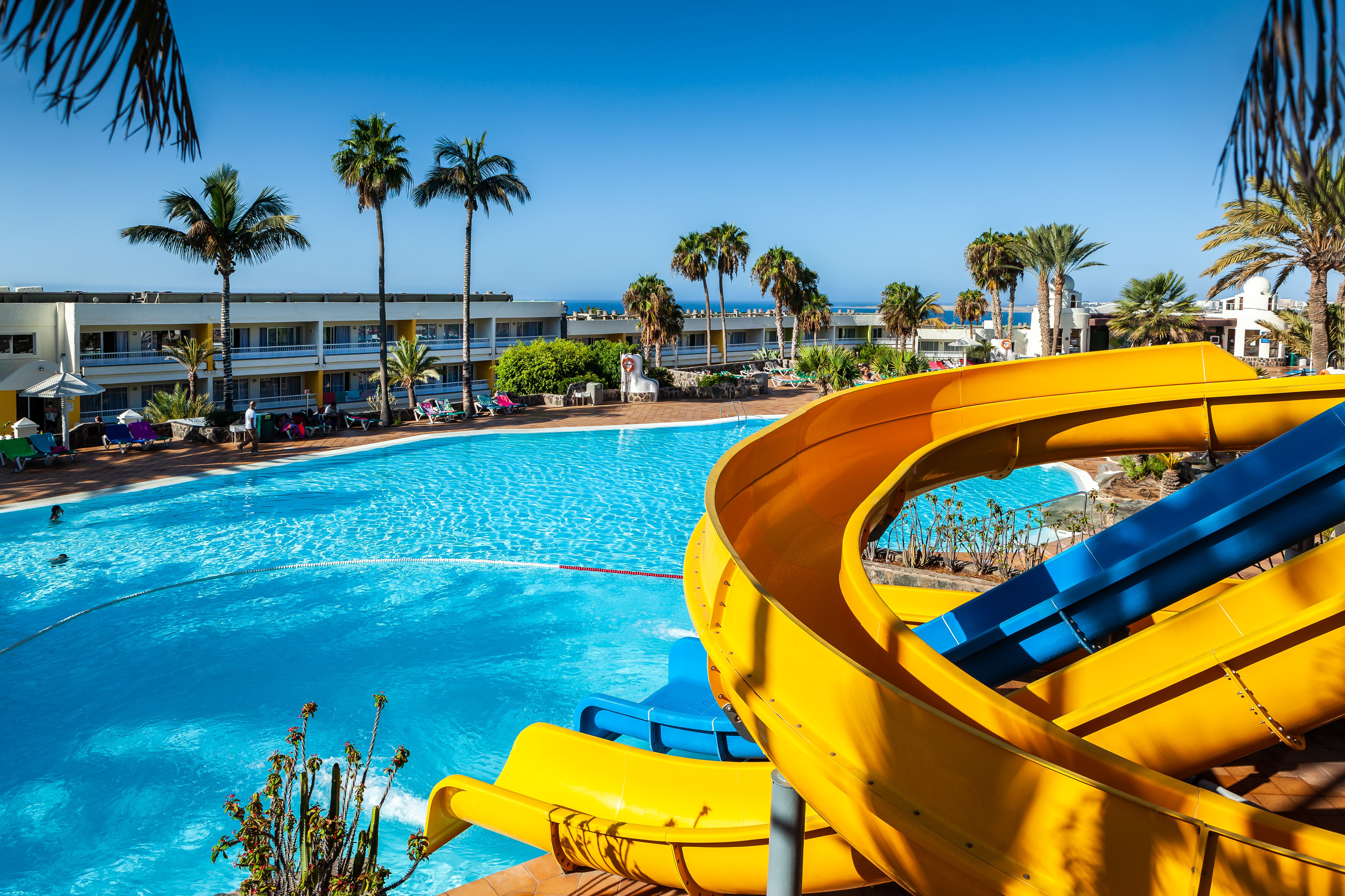 piscina abora interclub atlantic by lopesan hotels lago