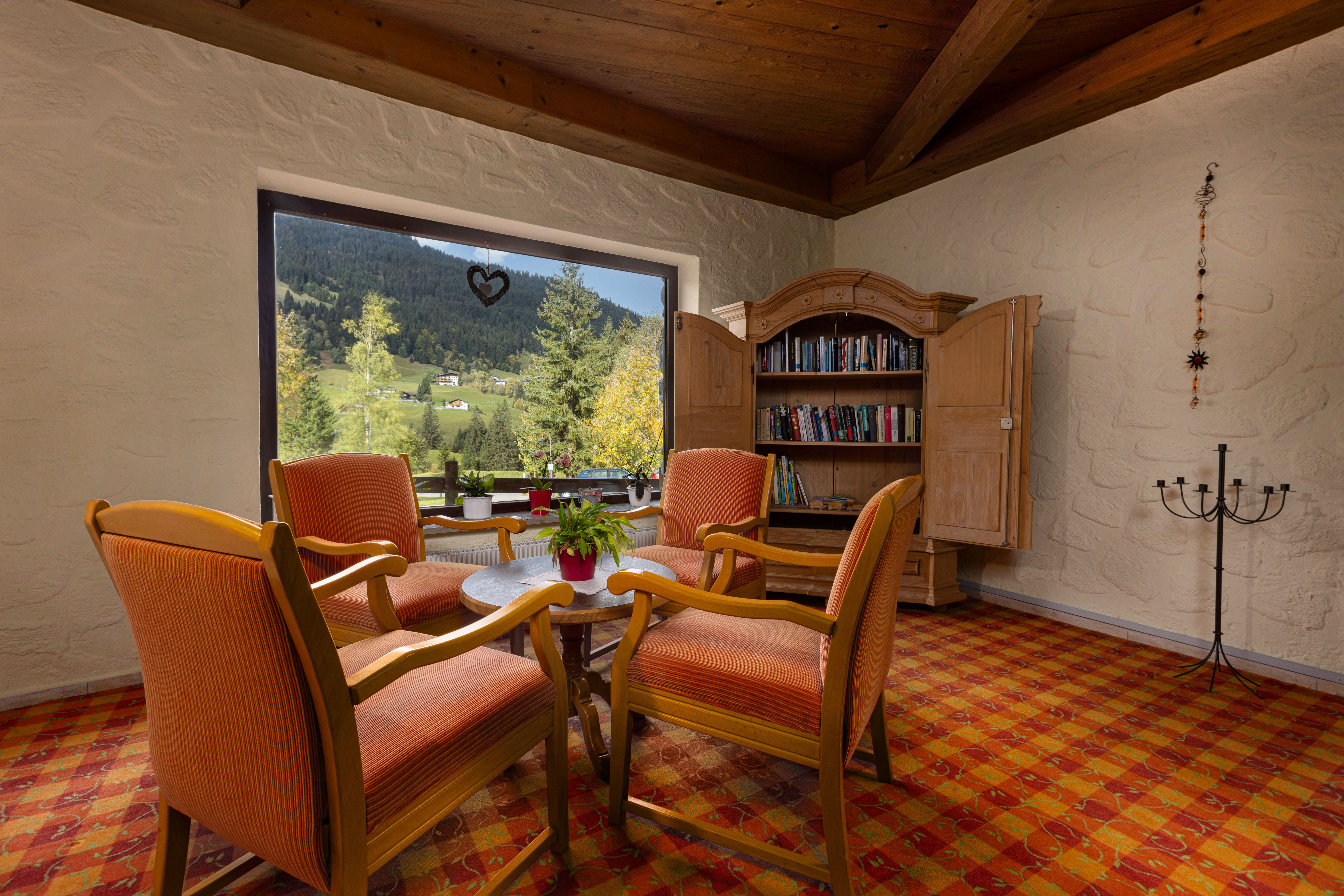 Reading corner photos IFA Breitach