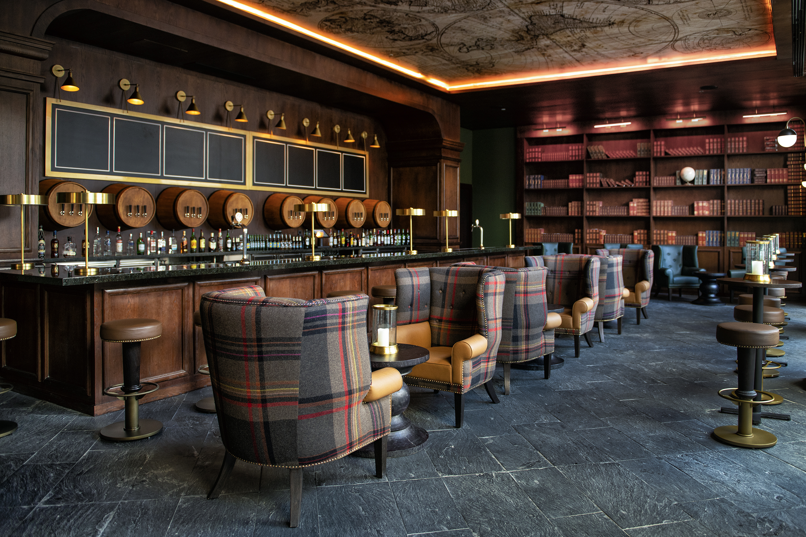 barra pub inglés bar lopesan costa bávaro resort spa & casino