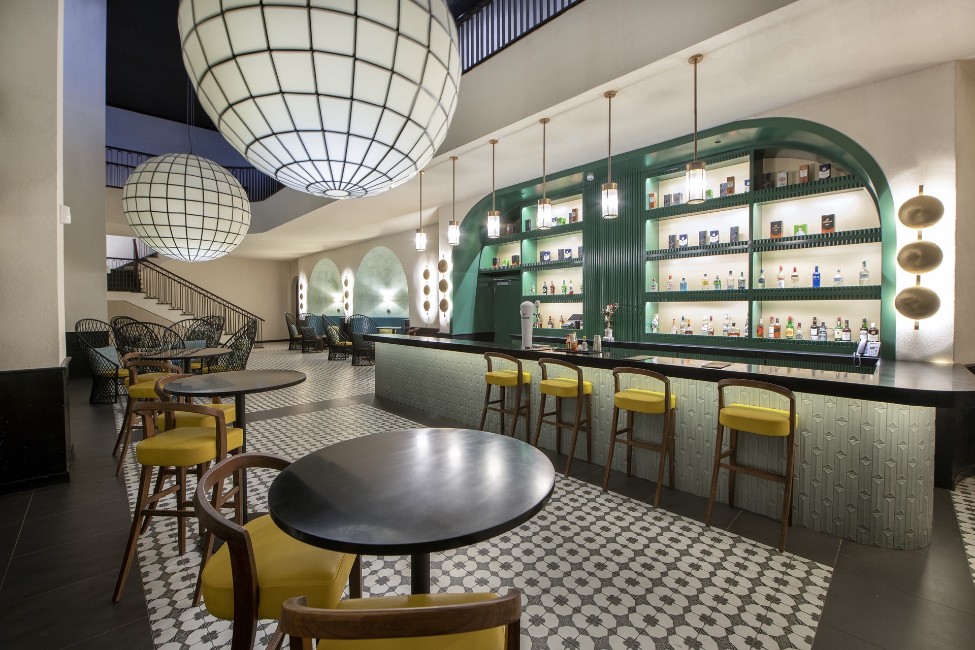 teatro bar lopesan costa bávaro resort spa & casino