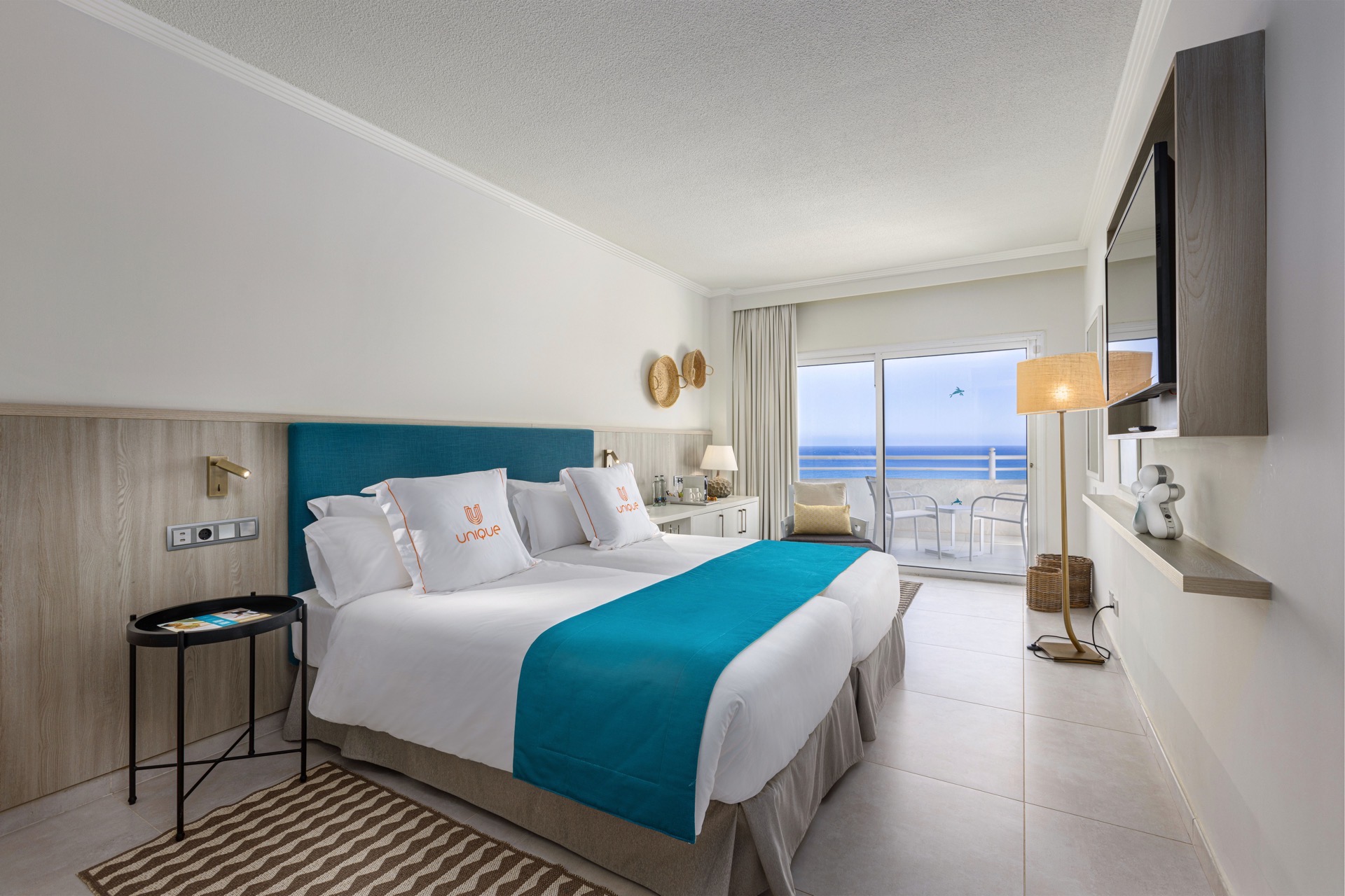 cama habitación unique superior view corallium dunamar