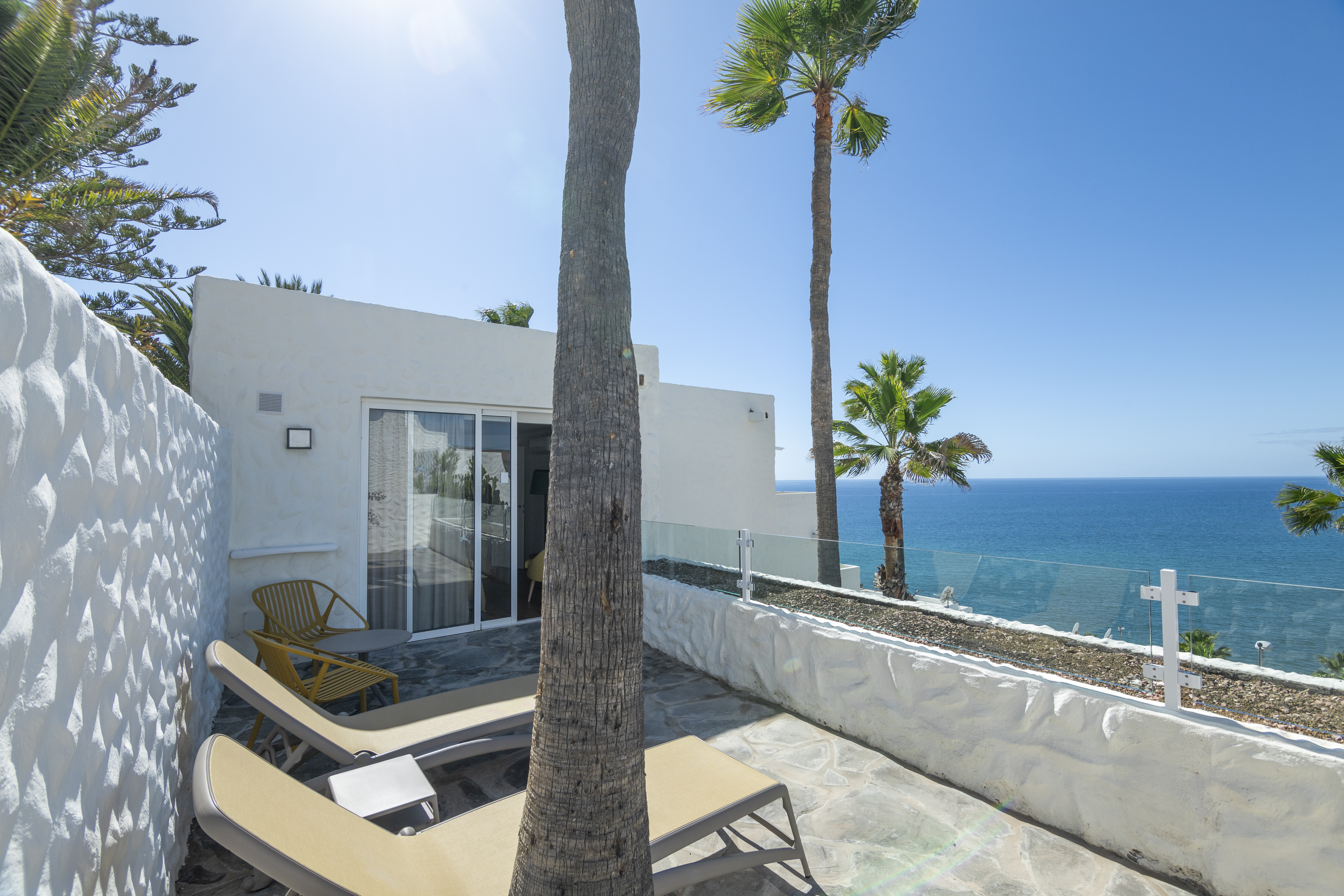 terraza habitación senior suite sea view hotel abora interclub atlantic