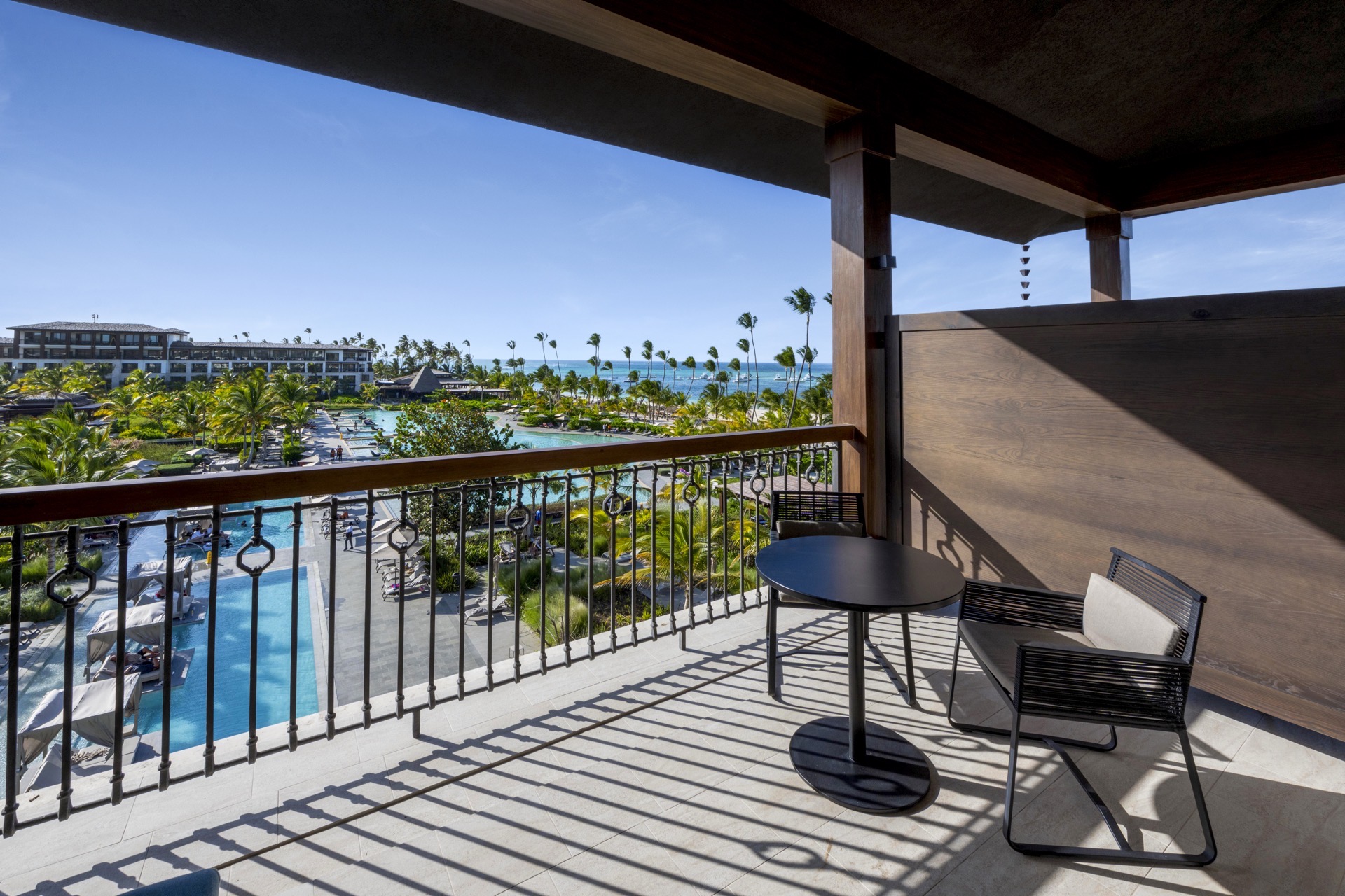 terraza unique queen ocean view junior suite resort lopesan costa bavaro
