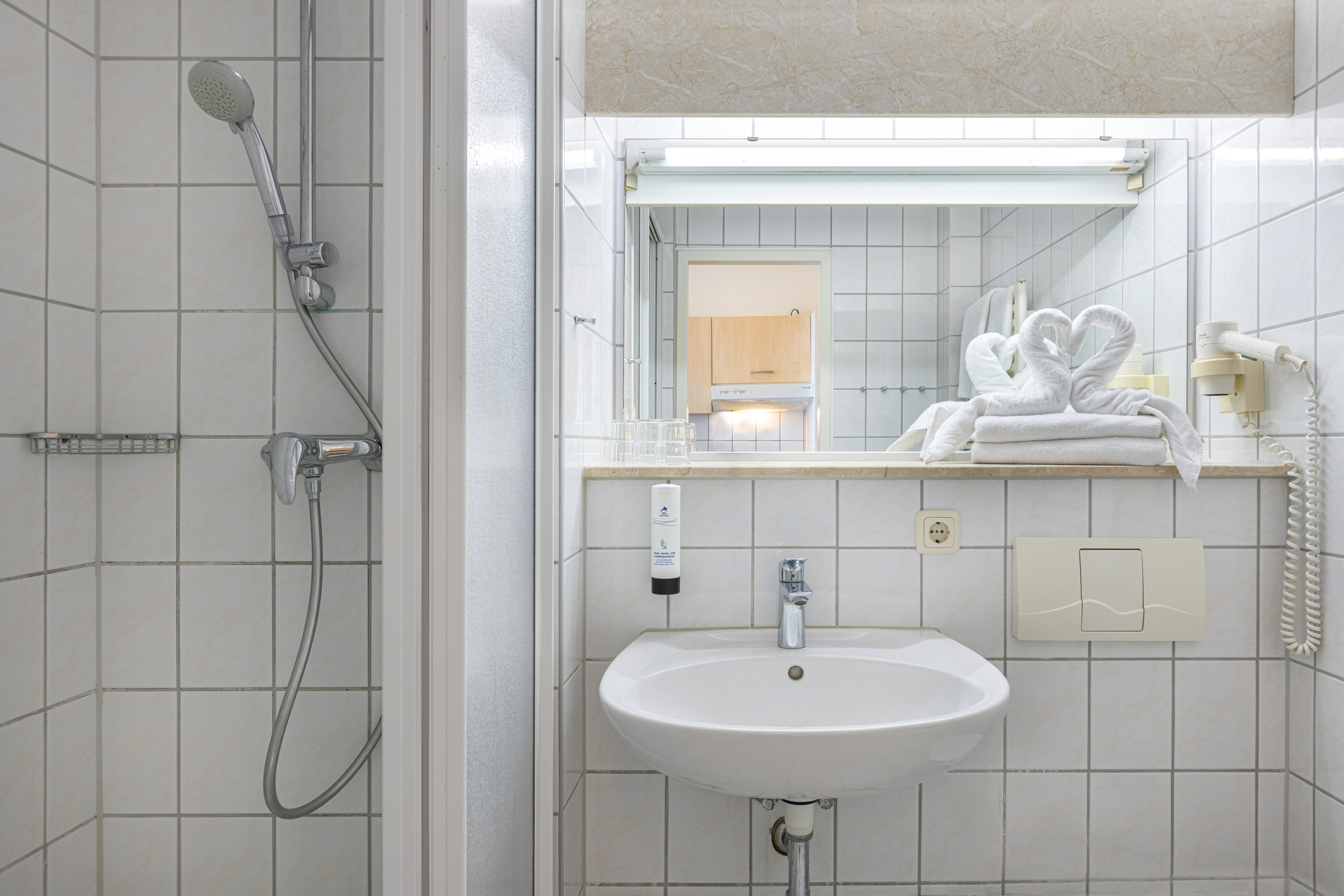 küche 3 raum appartement hotel ifa rugen