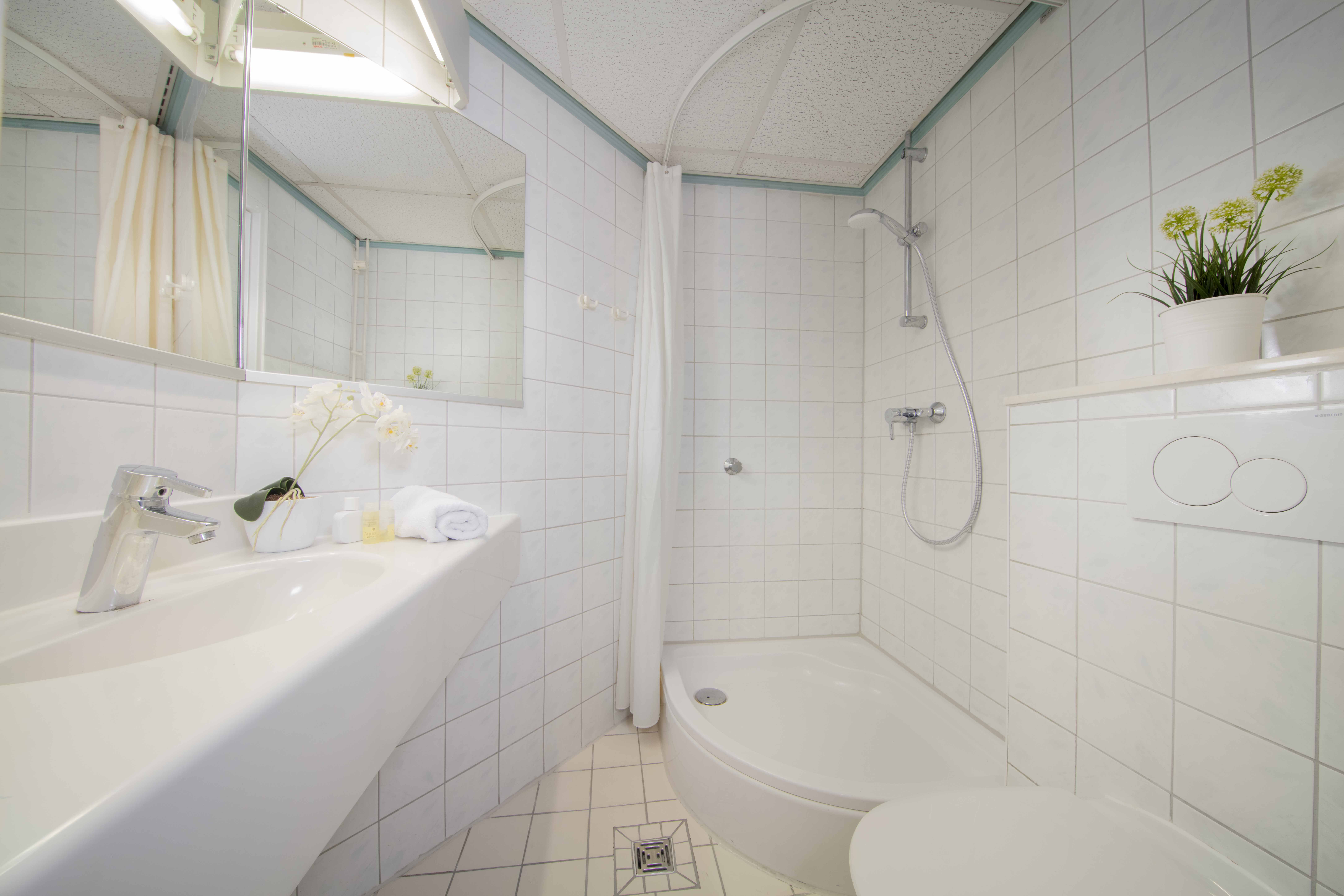 baño apartamento habitación familiar fernblickhaus hotel ifa fehmarn