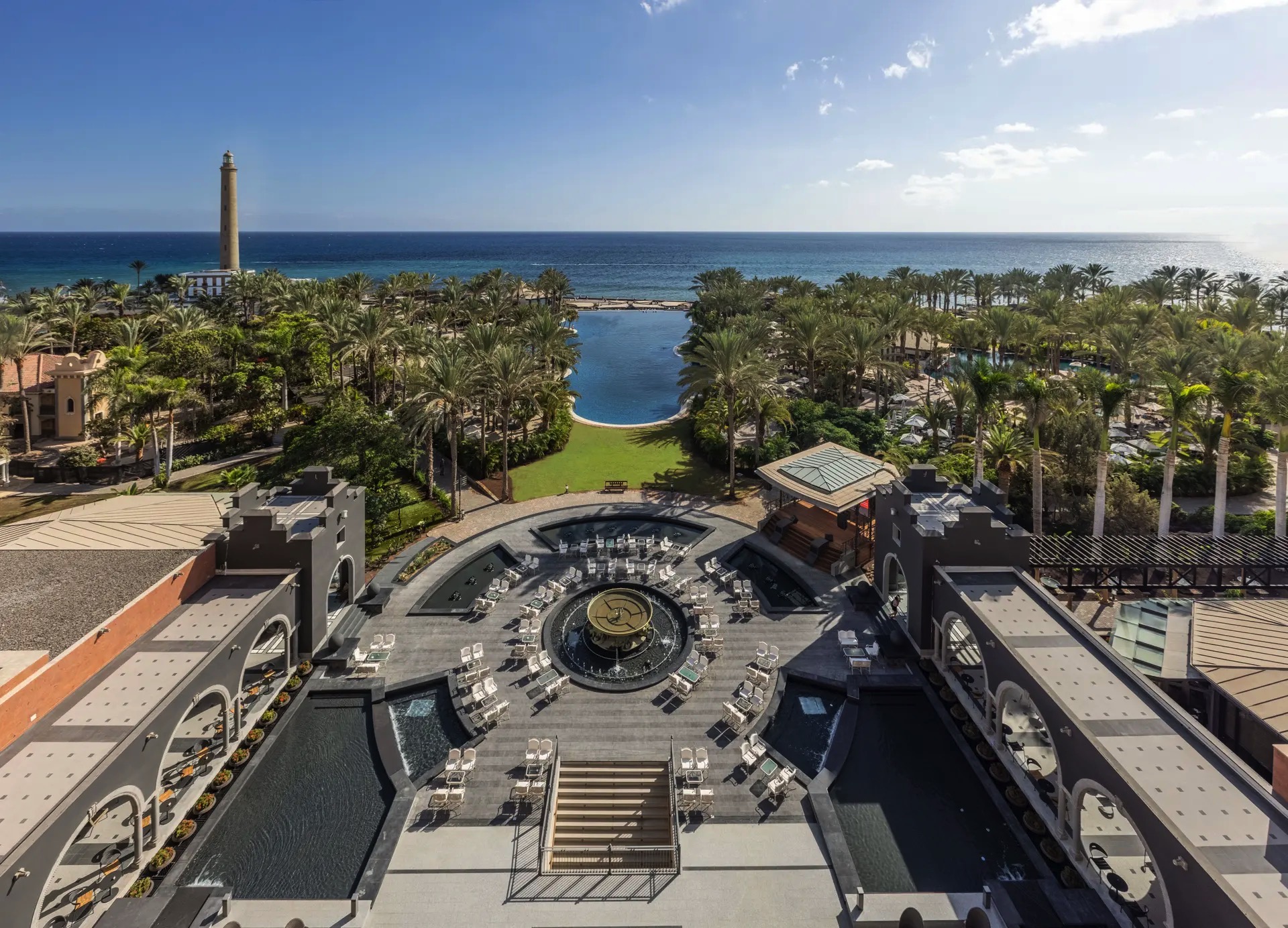 Lopesan Costa Meloneras hotel más demandado en España