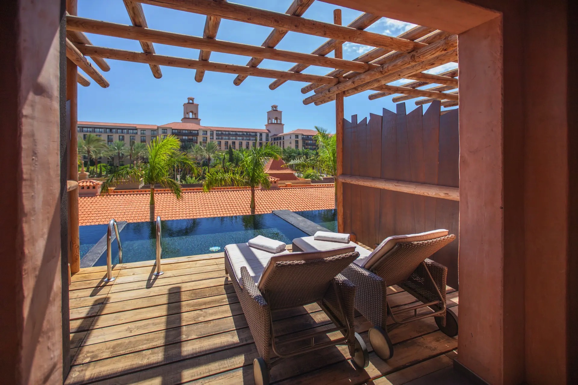 terraza habitación doble deluxe pool lopesan baobab