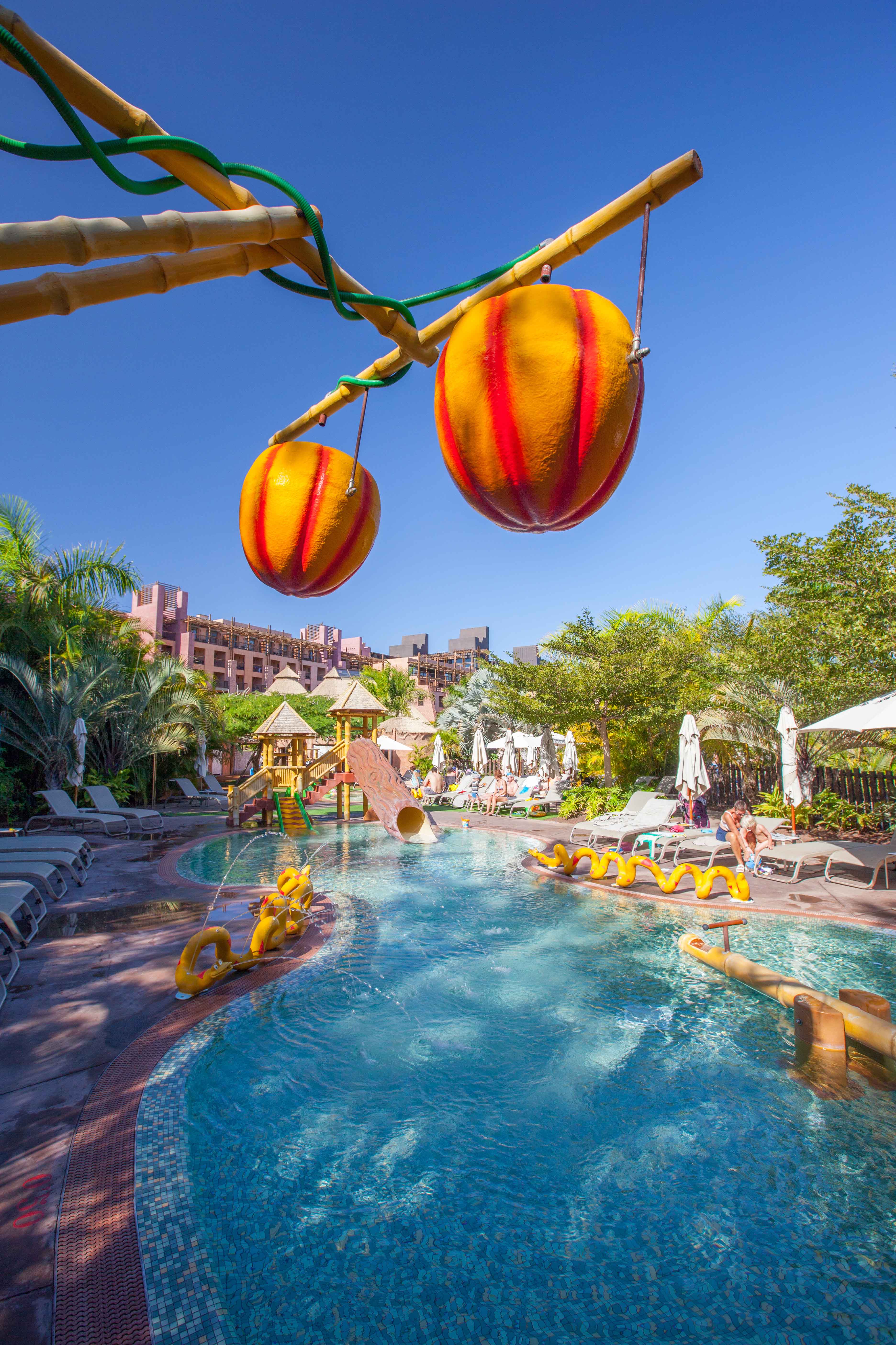 piscinas infantiles lopesan baobab resort