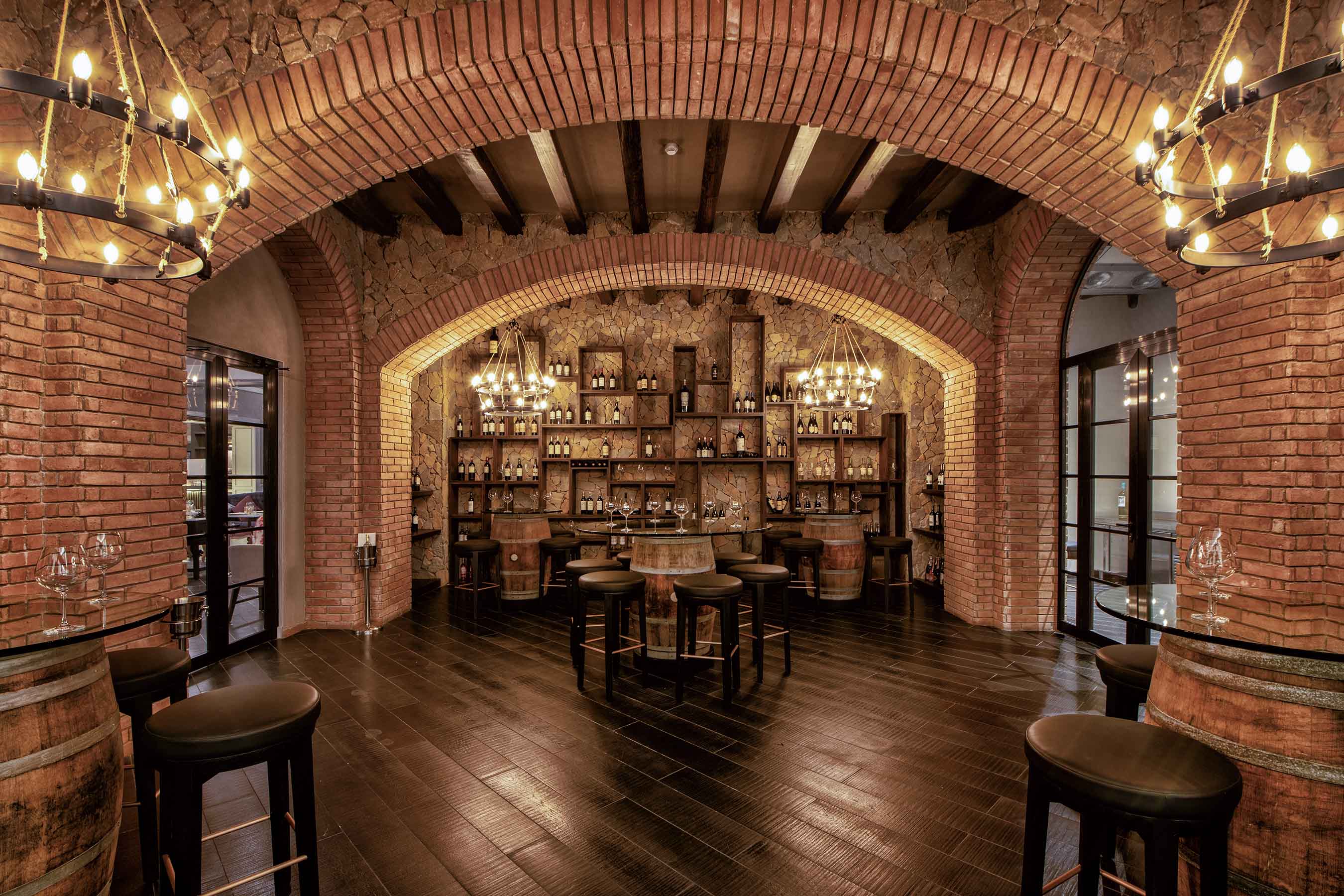 Baco Wine Cellar tienda de vinos en Lopesan Splash Cove
