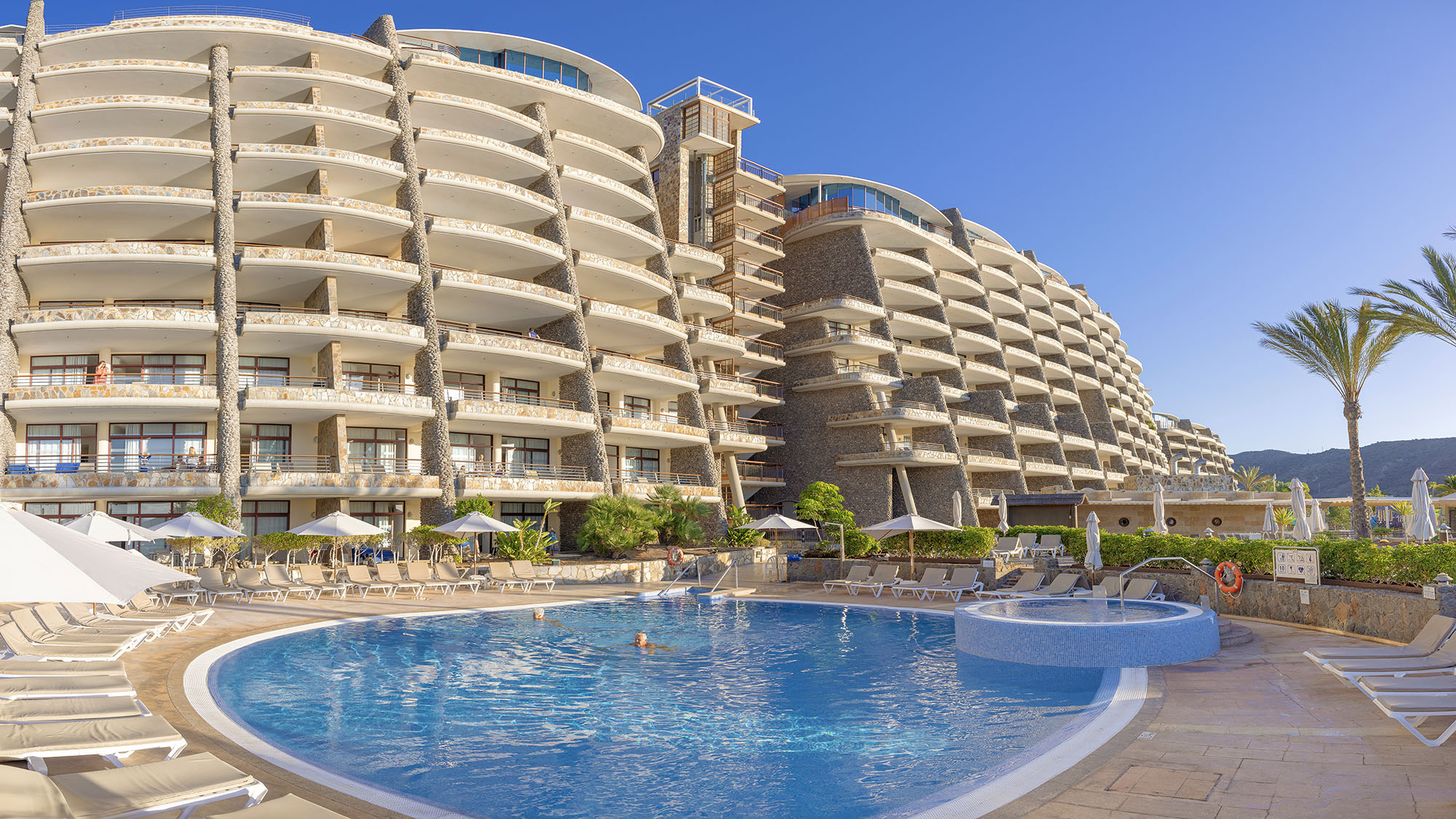 Piscina Exterior con vistas Anfi del Mar Resorts