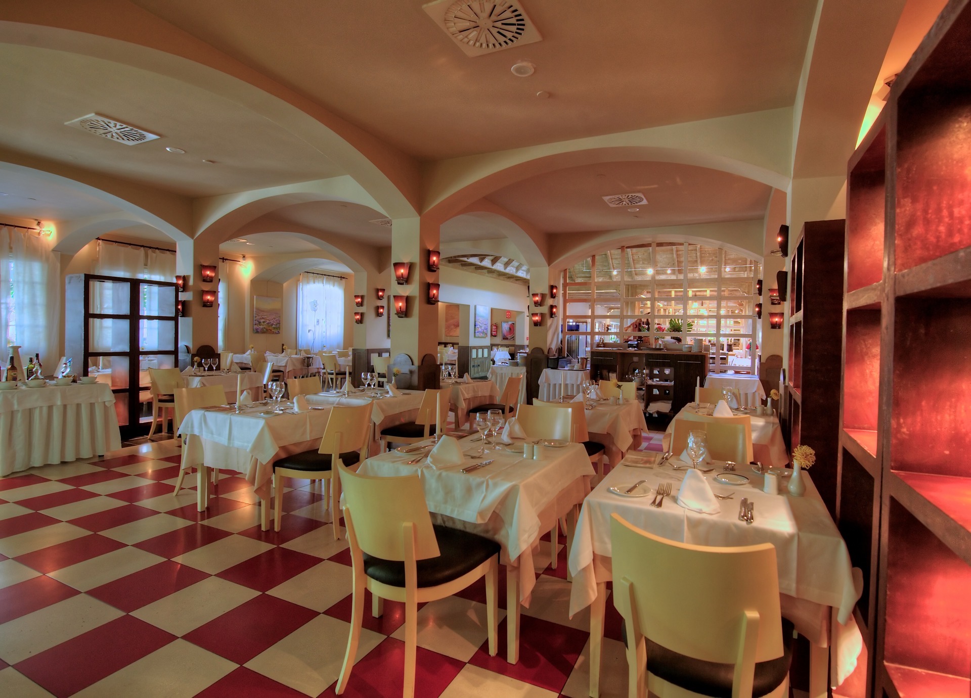 la plaza buffet hotel lopesan villa del conde