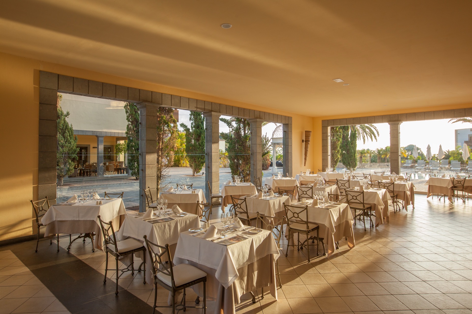 la plaza buffet villa del conde