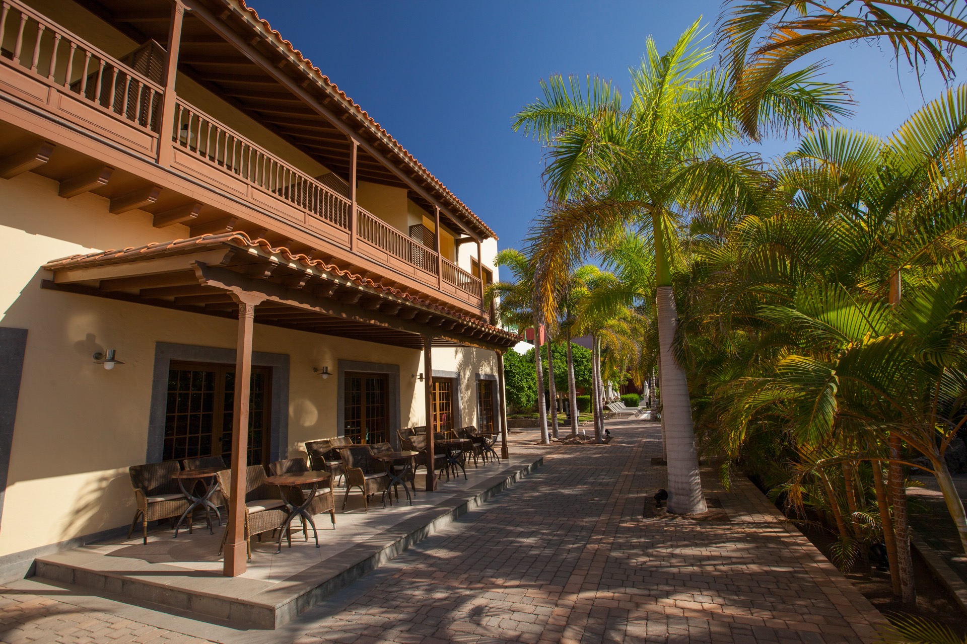 bares lopesan villa del conde resort & thalasso