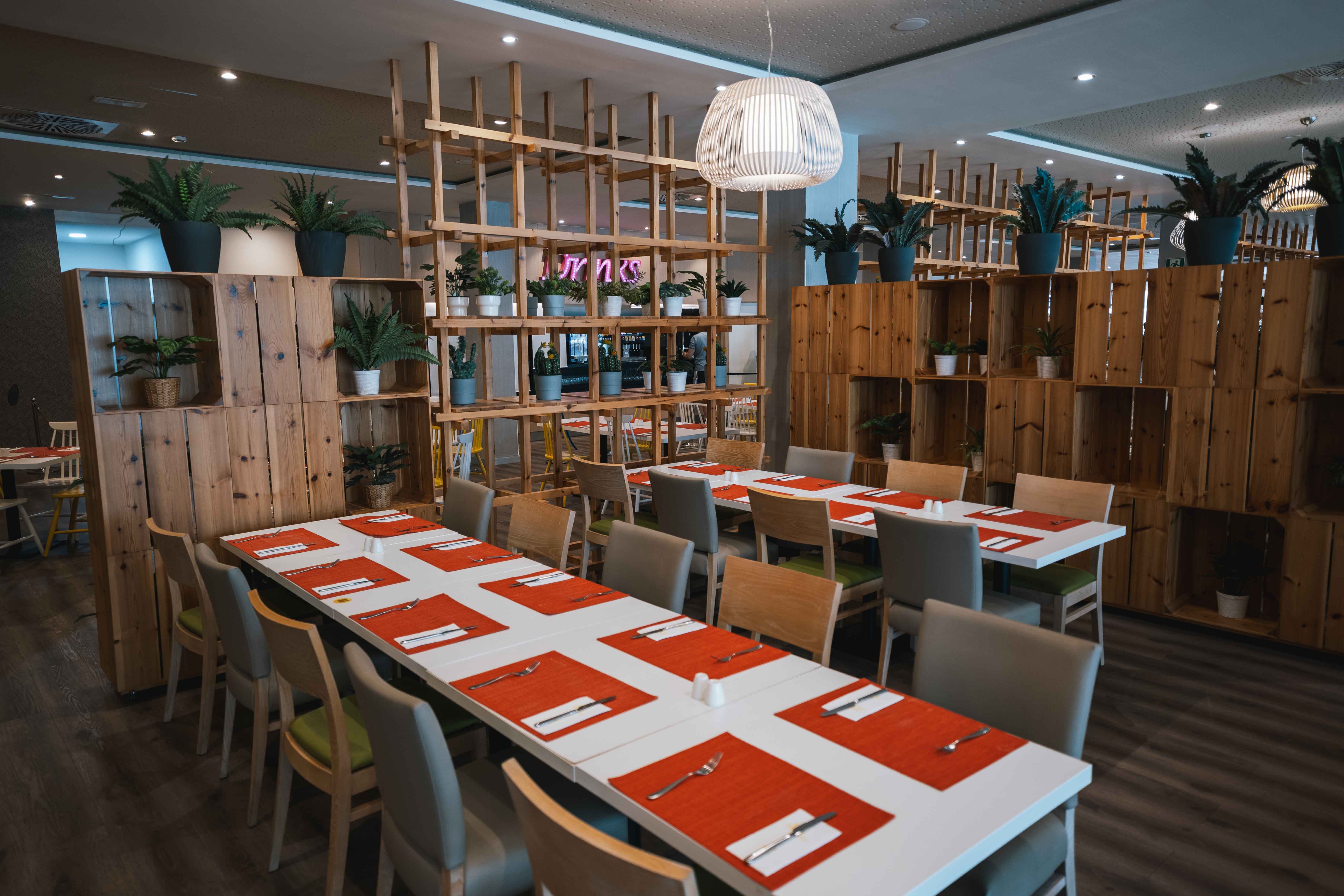 taro restaurante abora interclub atlantic by lopesan hotels