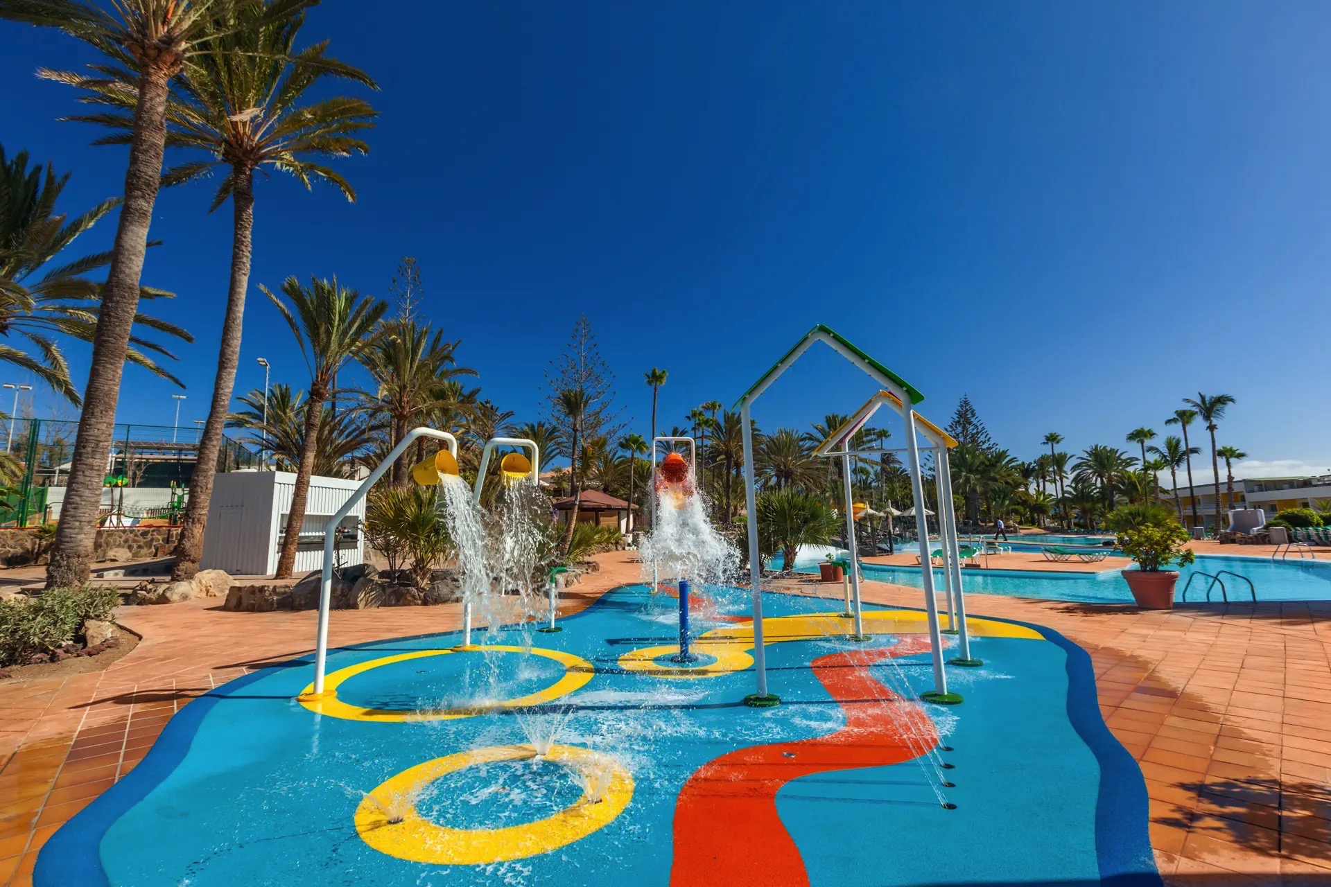 parque acuatico piscinas abora interclub atlantic by lopesan hotels