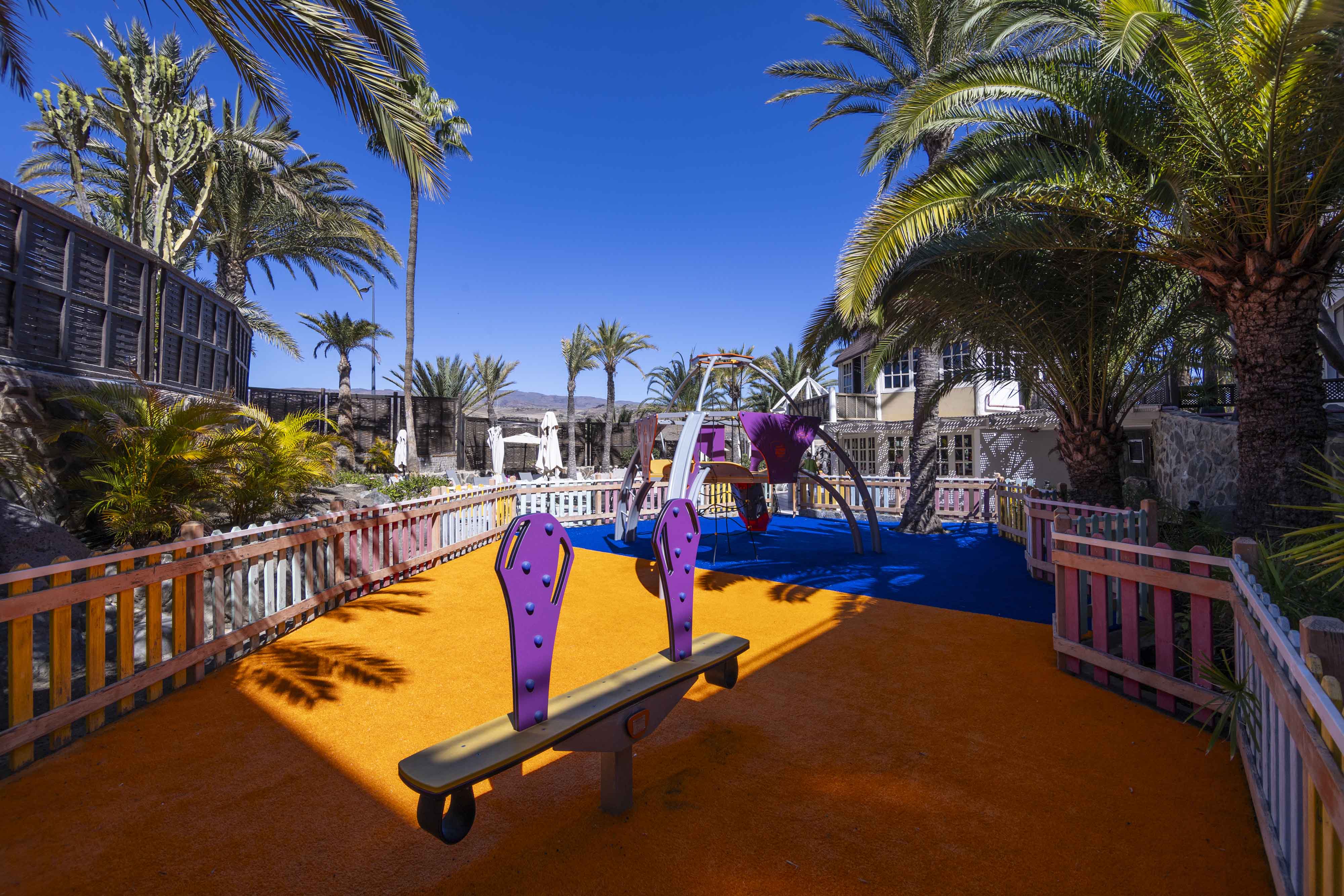 actividades hotel abora continental