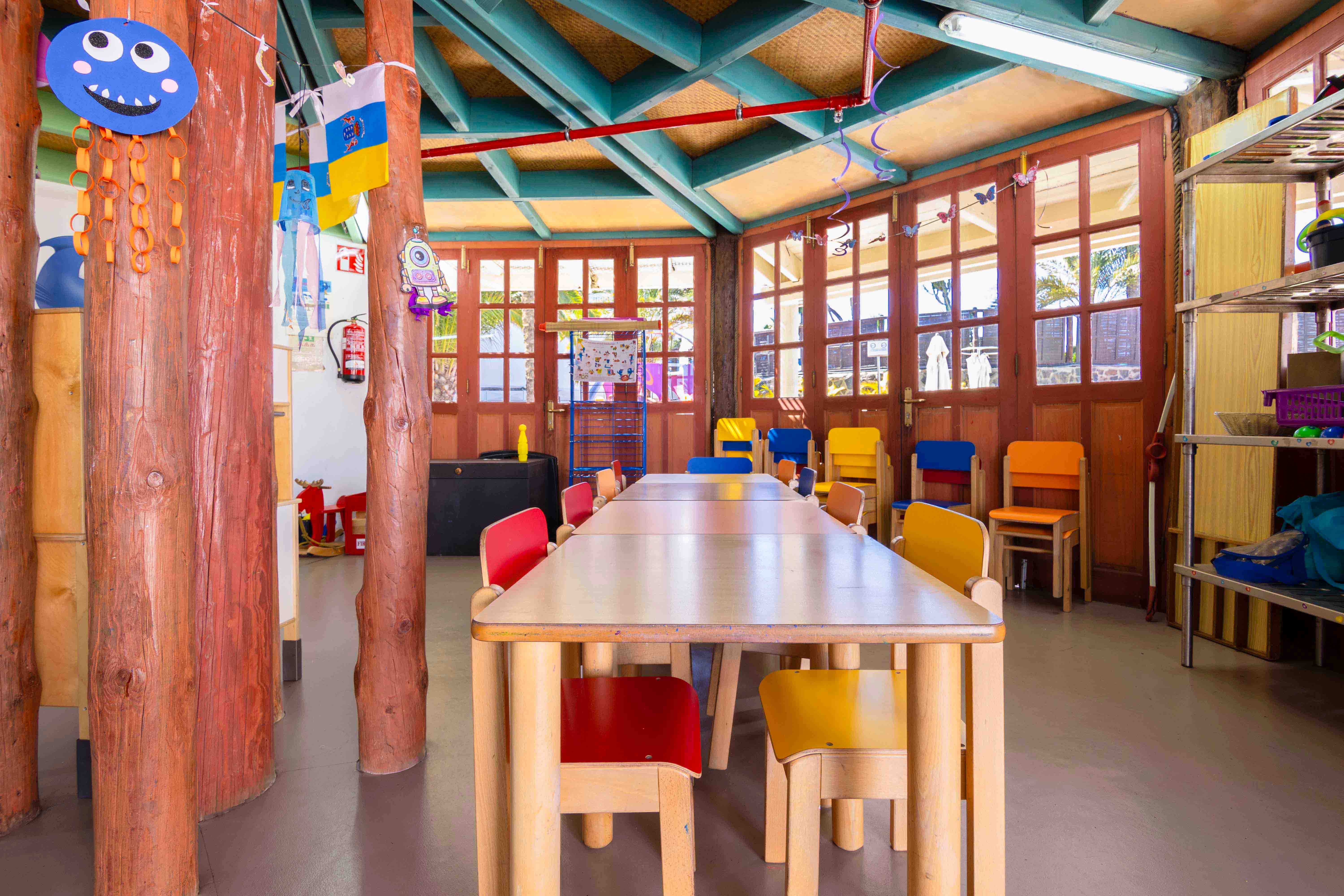 zona infantil abora continental by lopesan hotels