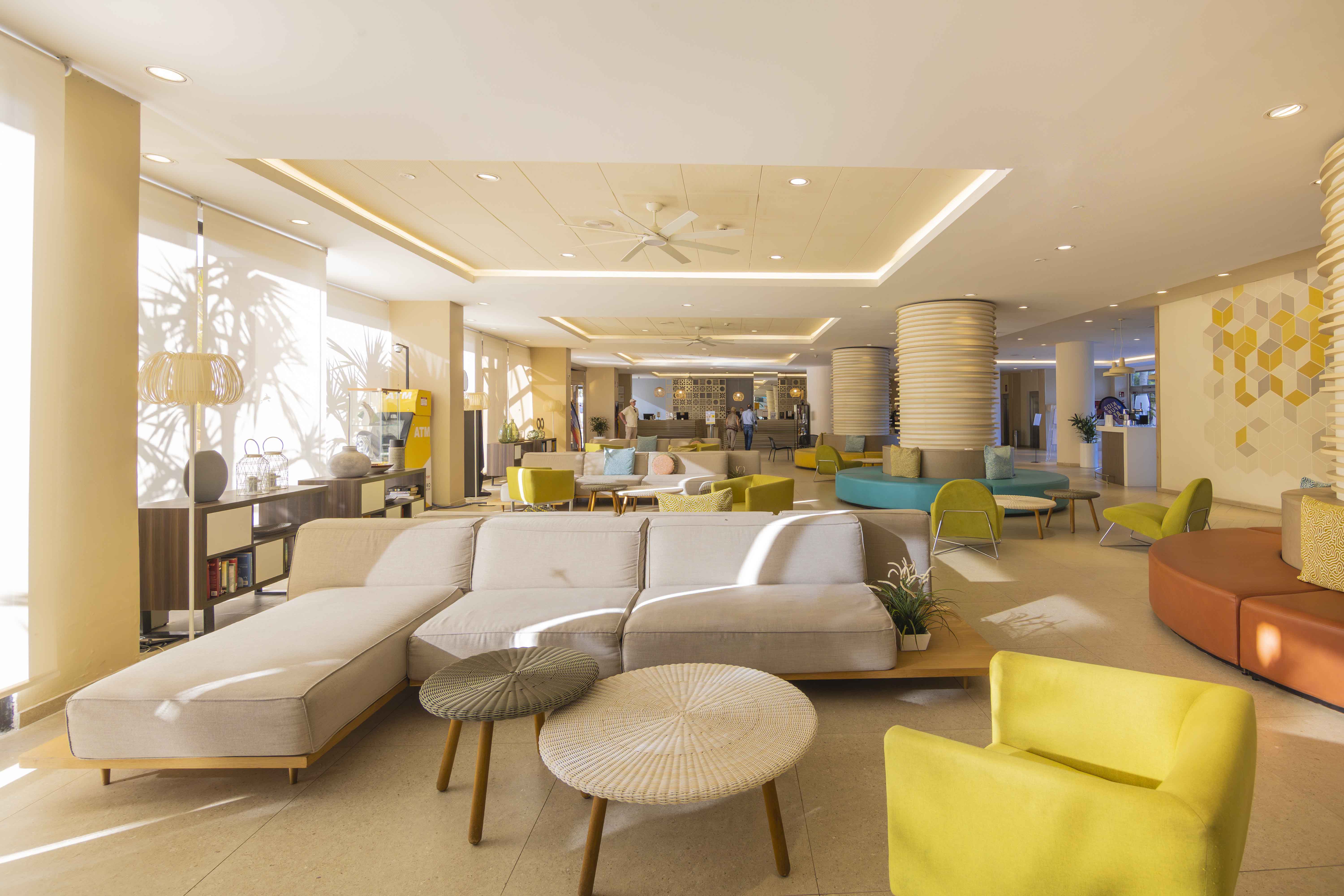 recepcion hotel abora continental by lopesan